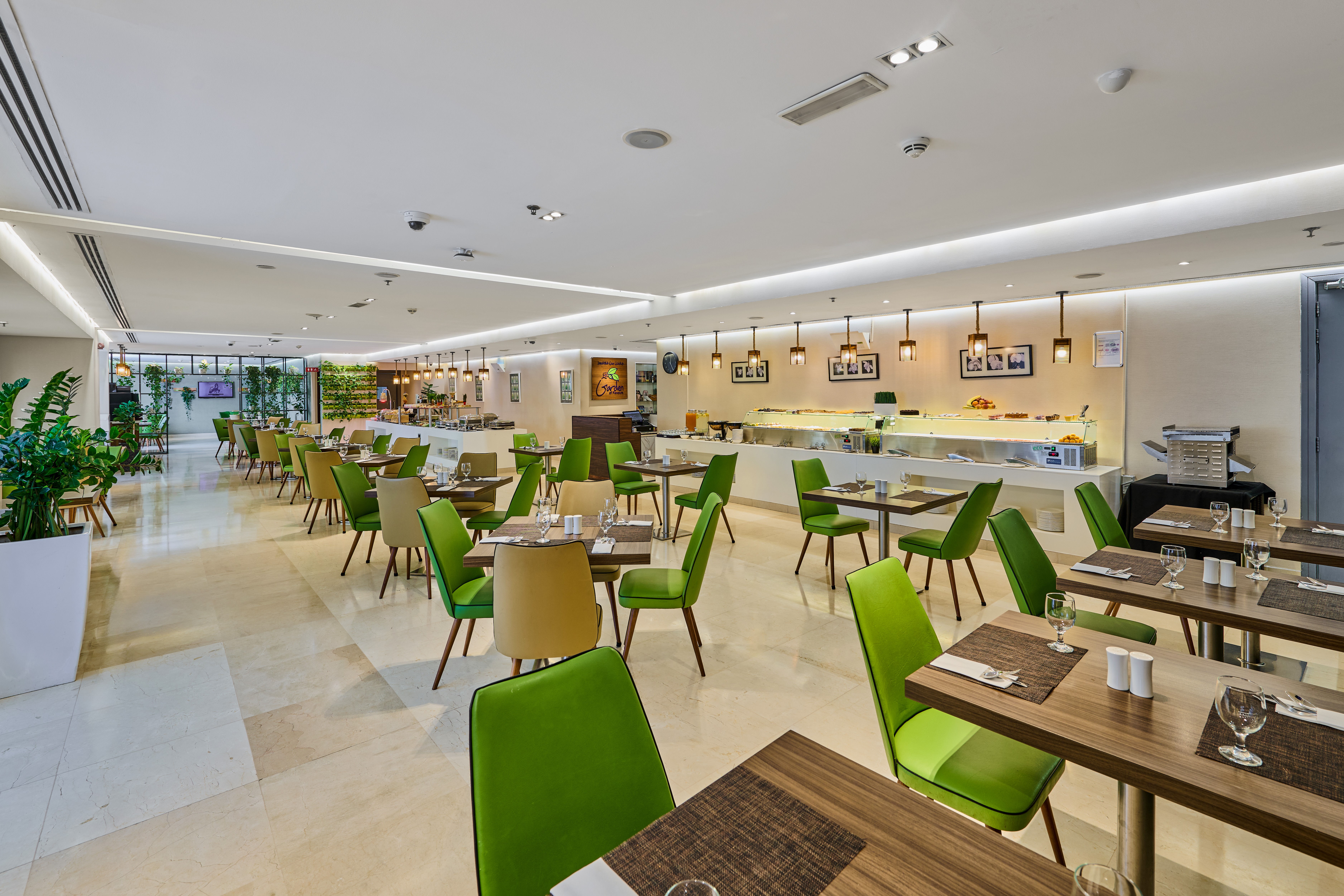 Ramada Hotel & Suites by Wyndham Dubai JBR restaurant in Dubai, Other than US/Canada