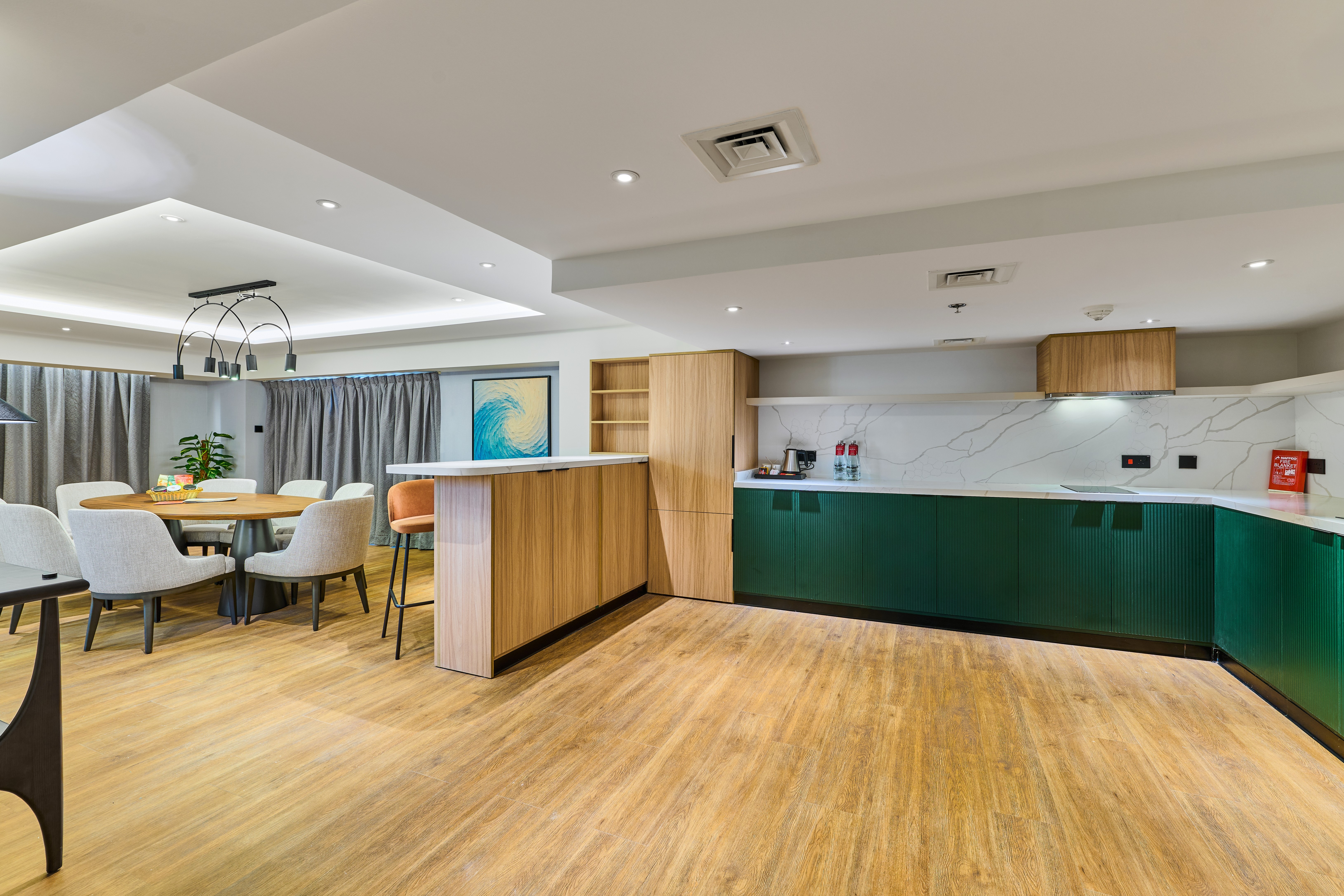 Ramada Hotel & Suites by Wyndham Dubai JBR suite in Dubai, Other than US/Canada