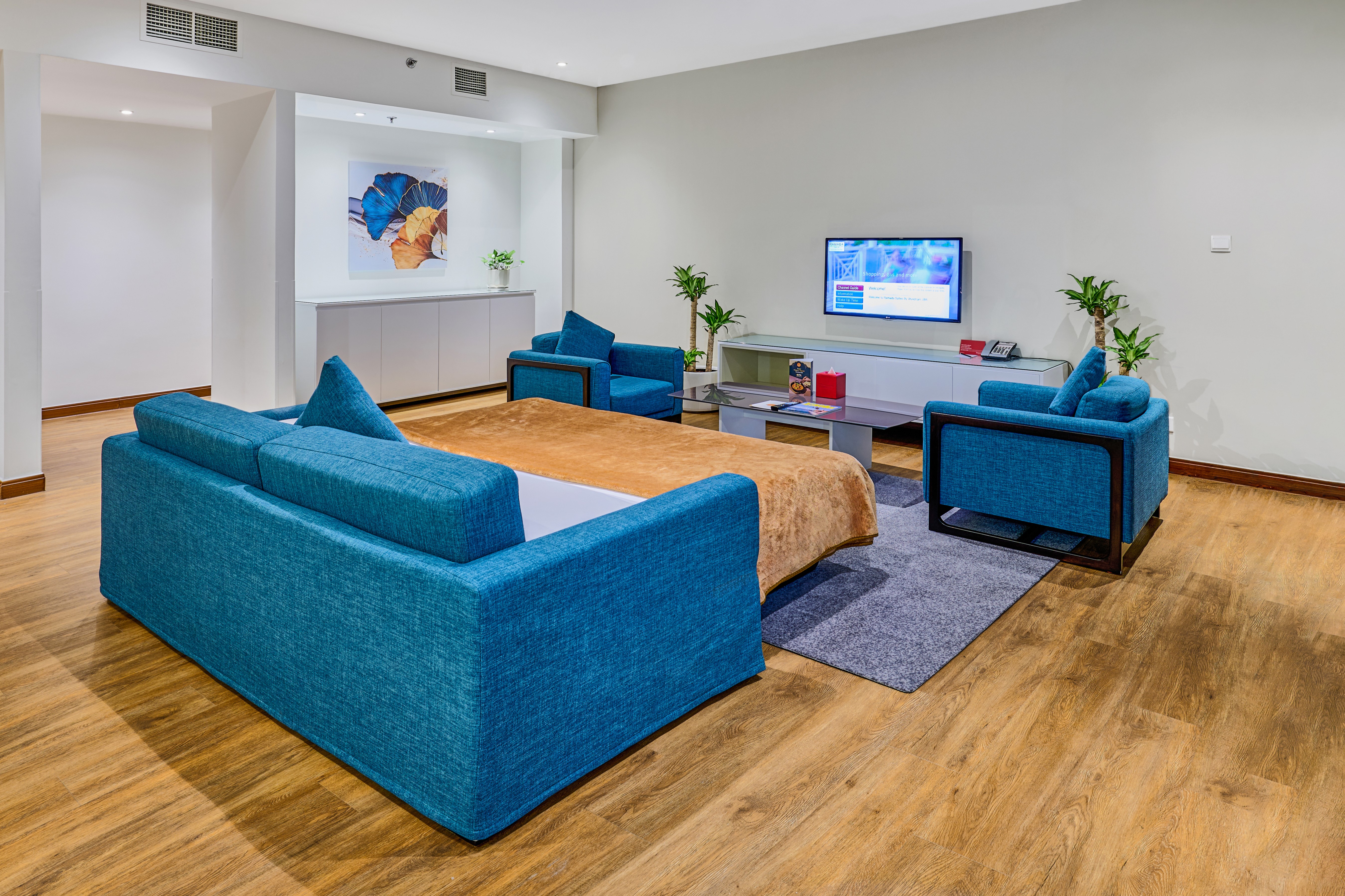 Ramada Hotel & Suites by Wyndham Dubai JBR suite in Dubai, Other than US/Canada