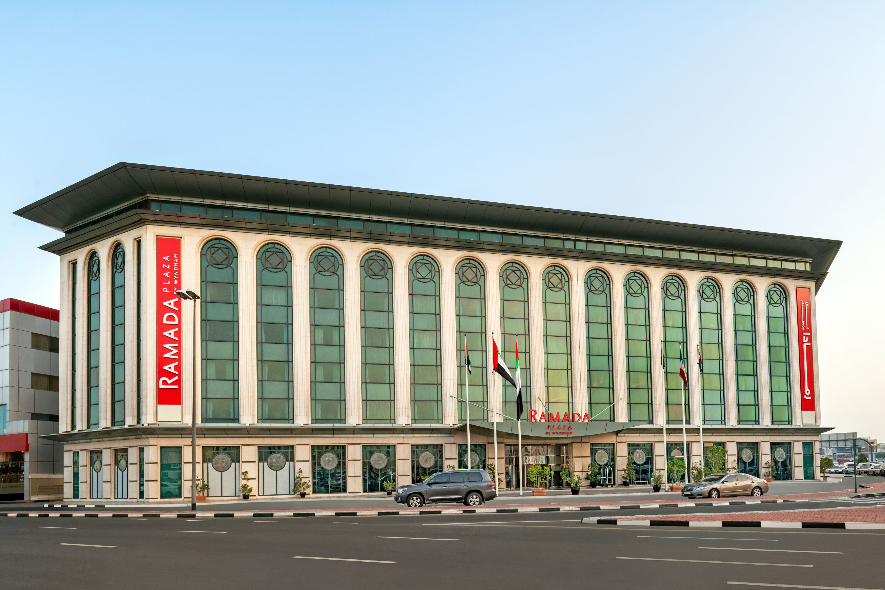 Ramada Plaza By Wyndham Dubai Deira Dubai Ae Hotels
