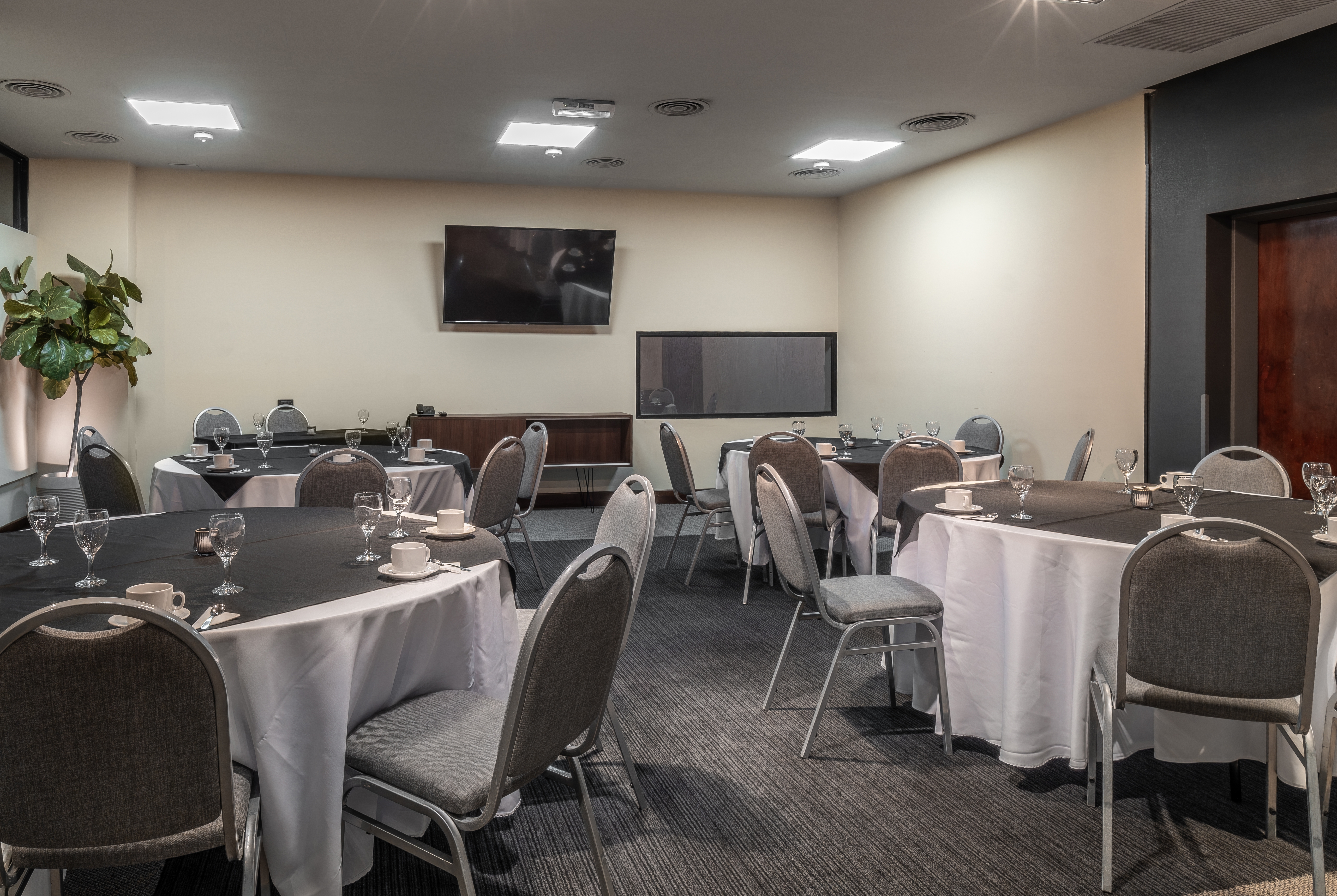 Meeting room at Ramada Plaza by Wyndham Tucuman in San Miguel de Tucuman, Other than US/Canada