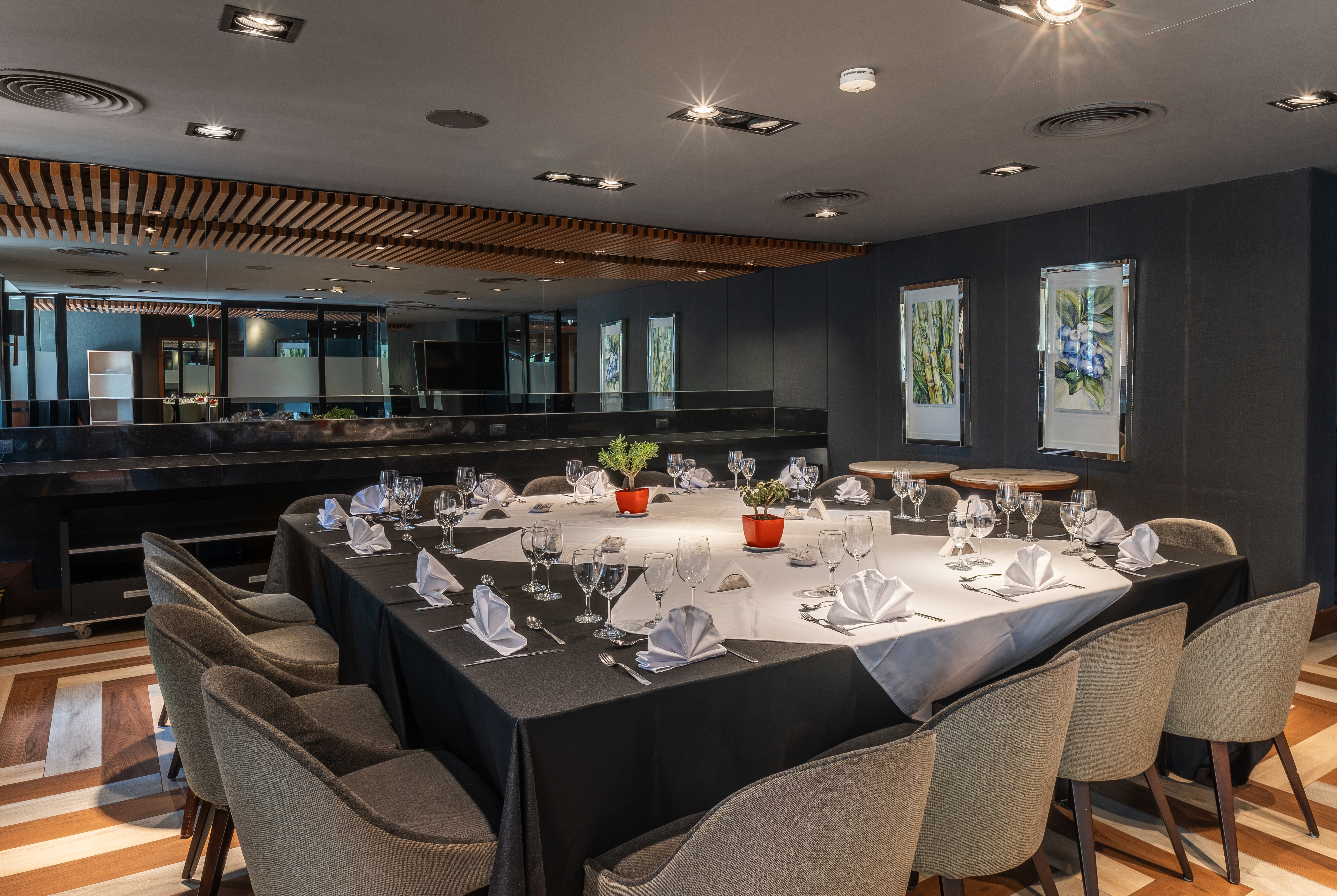 Meeting room at Ramada Plaza by Wyndham Tucuman in San Miguel de Tucuman, Other than US/Canada