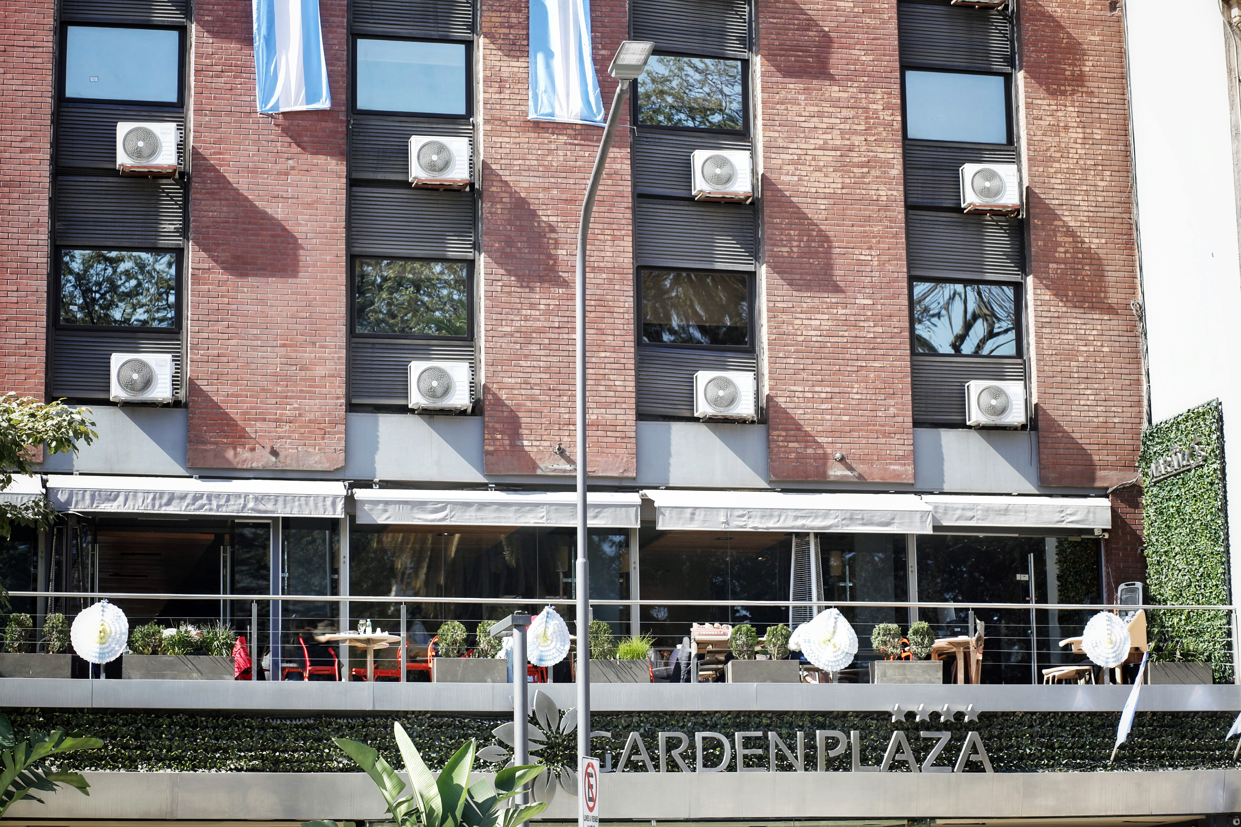 Exterior of Ramada Plaza by Wyndham Tucuman hotel in San Miguel de Tucuman, Other than US/Canada