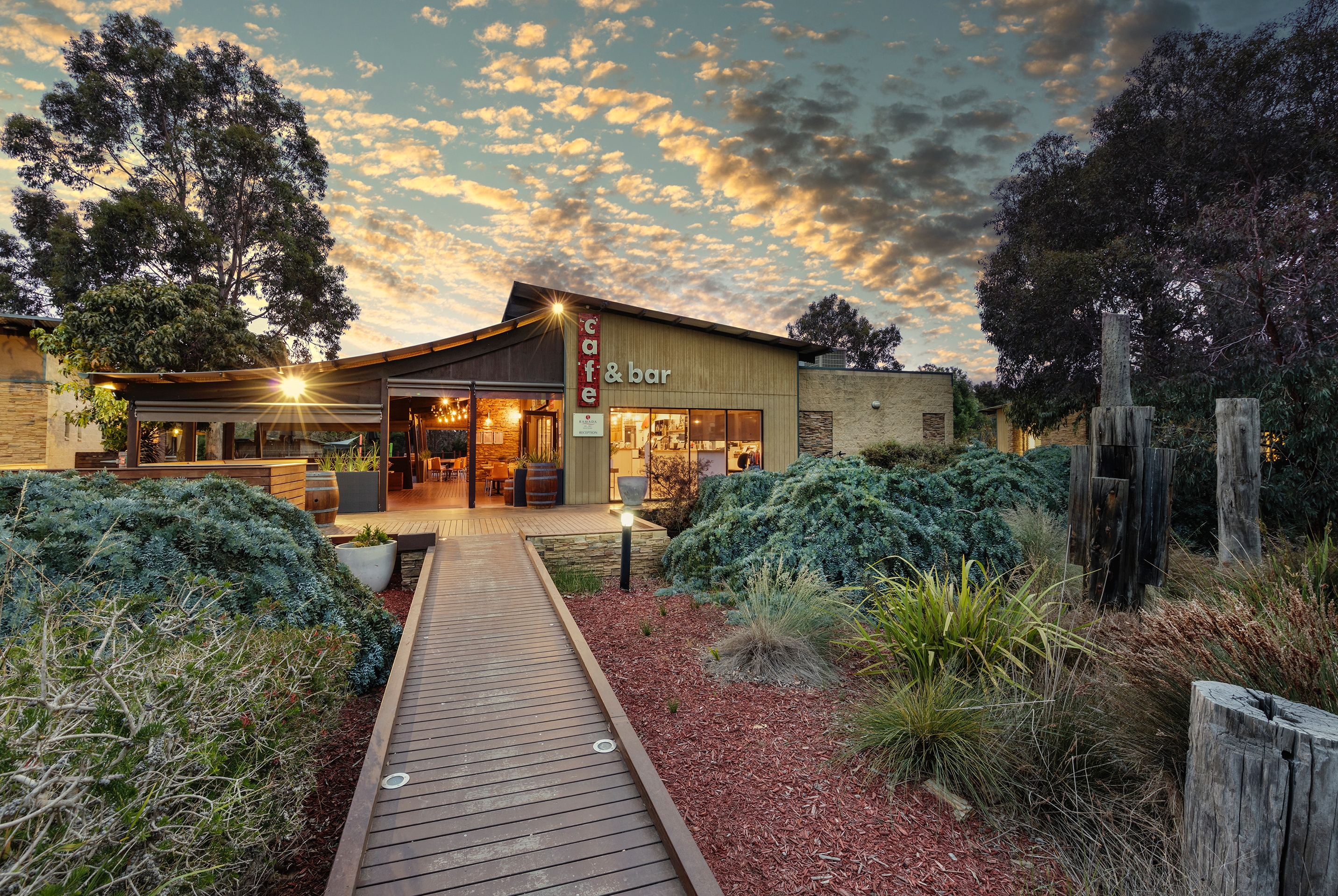 Ramada Resort by Wyndham Phillip Island restaurant in Phillip Island, Other than US/Canada