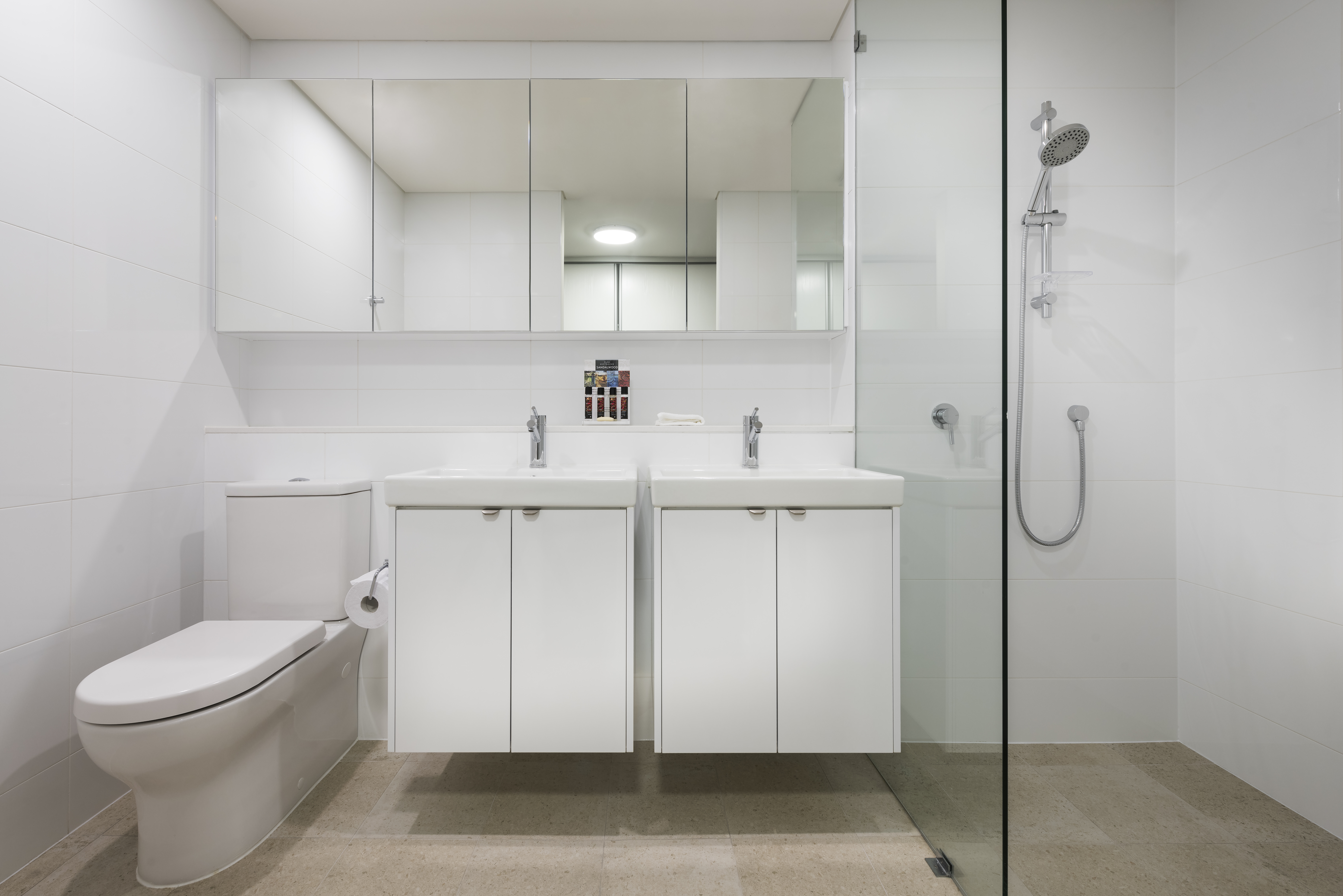 Guest room at the Ramada by Wyndham VetroBlu Scarborough Beach in Scarborough Beach, Other than US/Canada