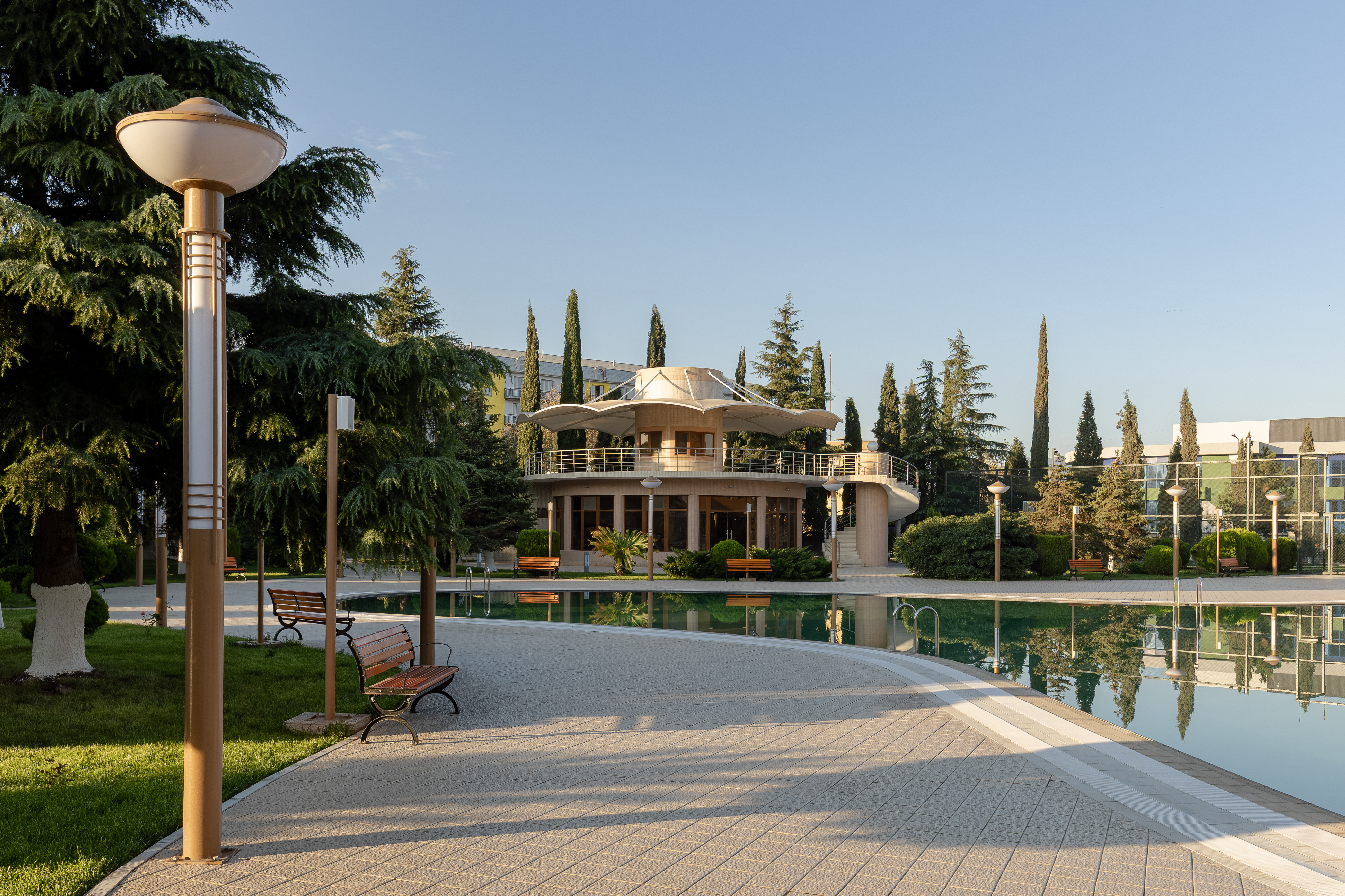 Ramada Plaza by Wyndham Gence cafe in Gence, Other than US/Canada