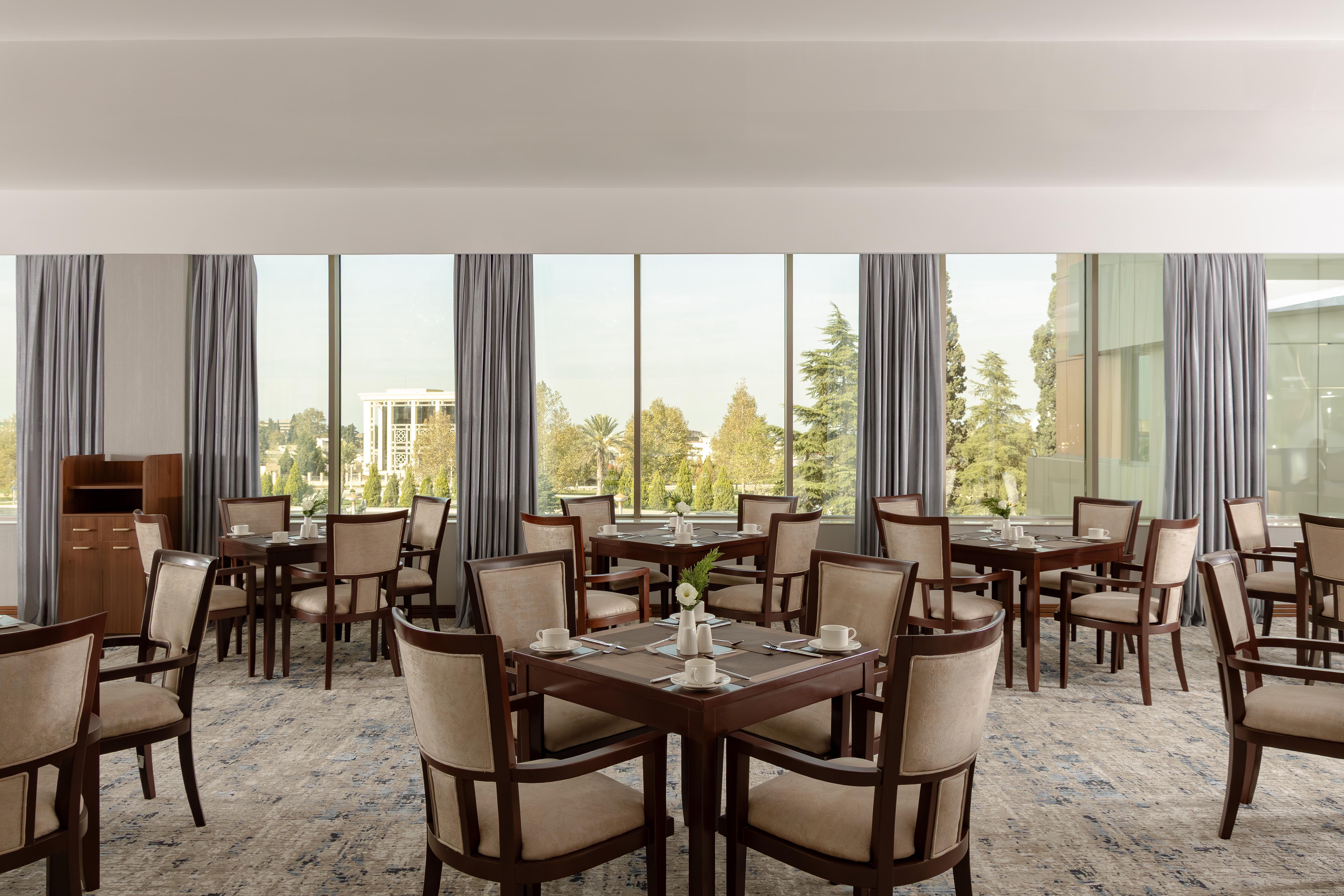 Ramada Plaza by Wyndham Gence restaurant in Gence, Other than US/Canada