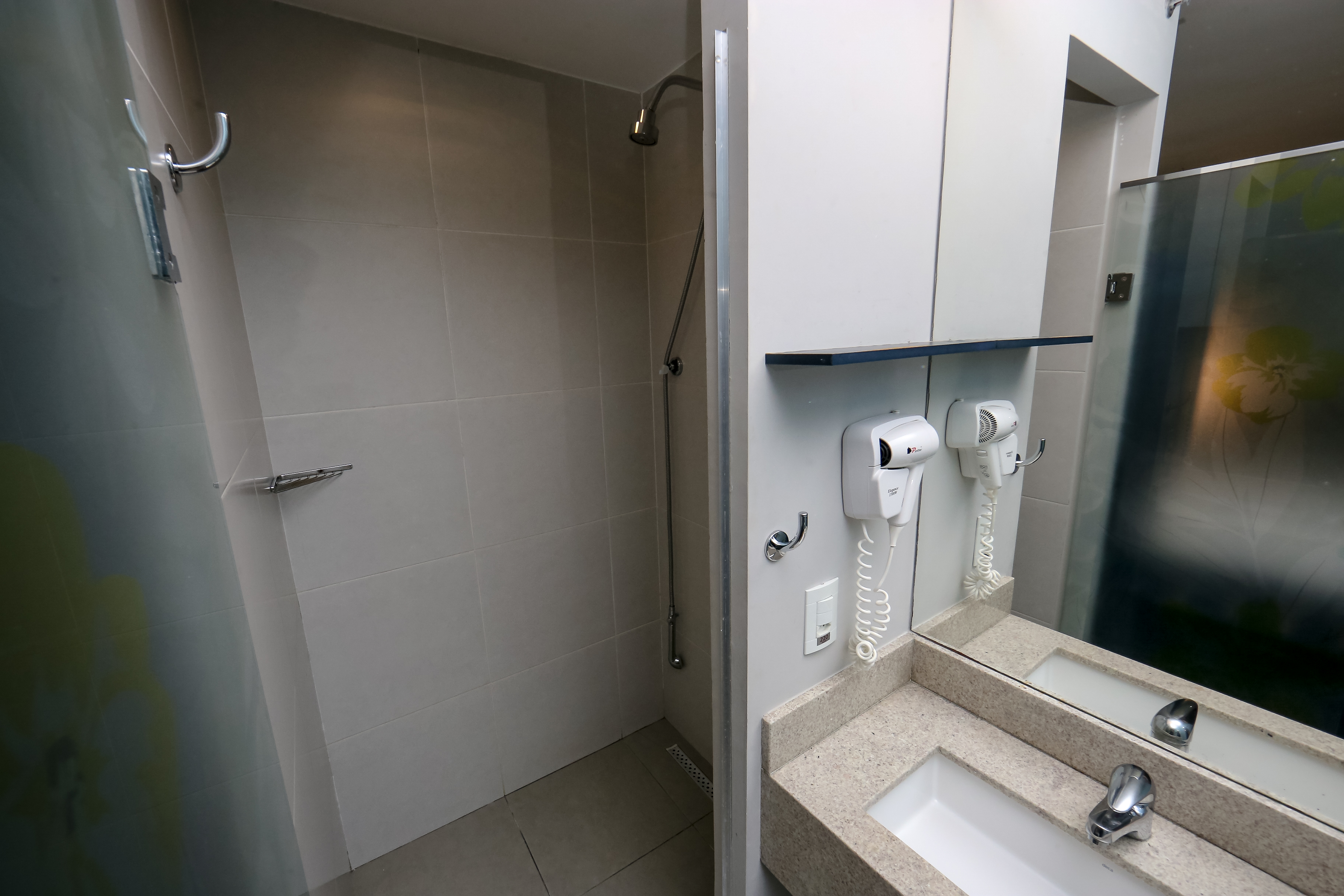 Guest room bath at the Ramada Encore by Wyndham Guaruja Praia in Guaruja, Other than US/Canada