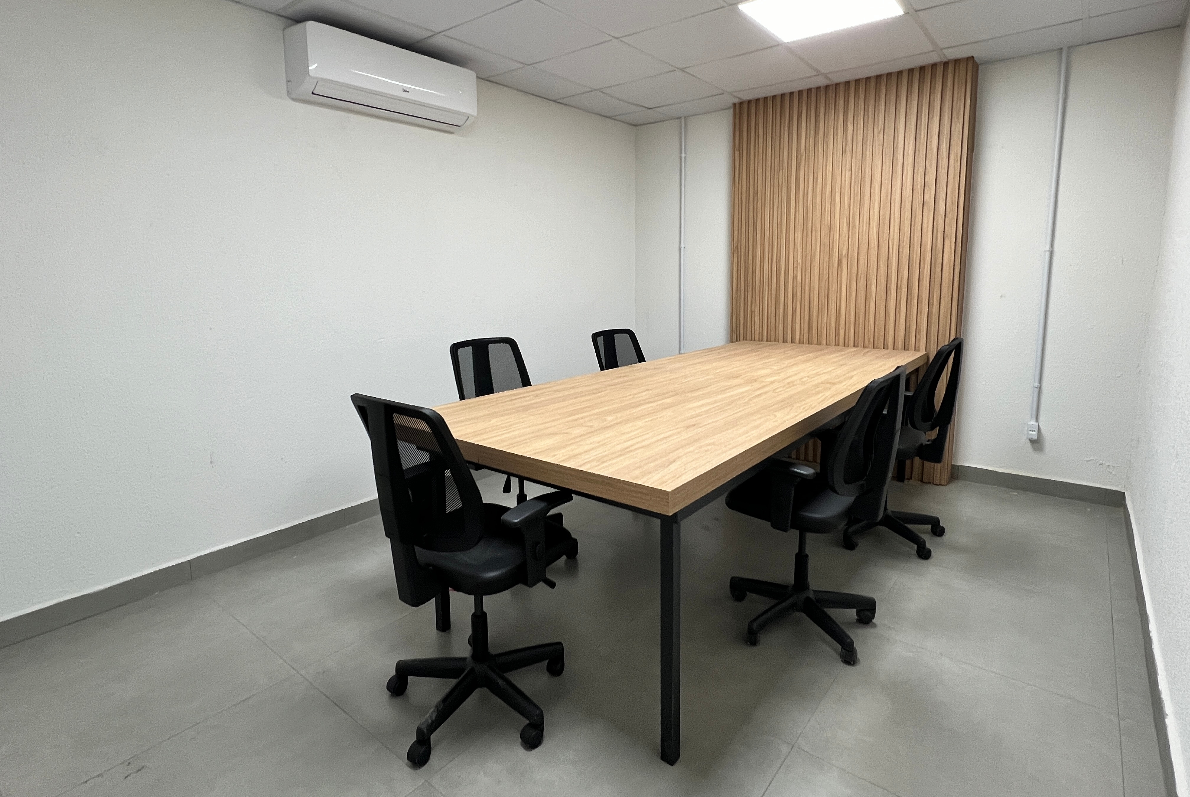 Meeting room at Ramada Encore by Wyndham Ponta Grossa in Ponta Grossa, Other than US/Canada