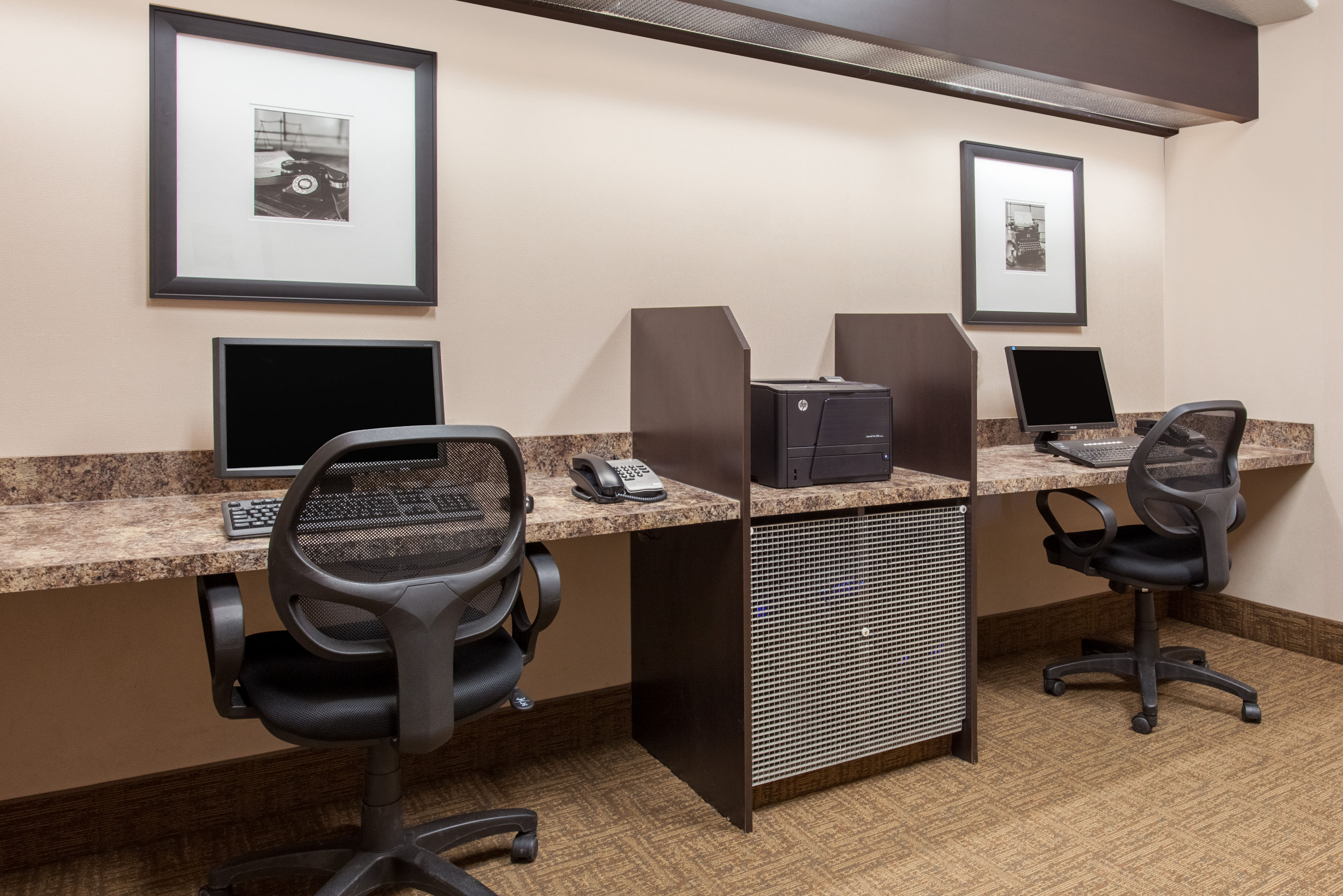 Ramada by Wyndham Brooks business center in Brooks, Alberta