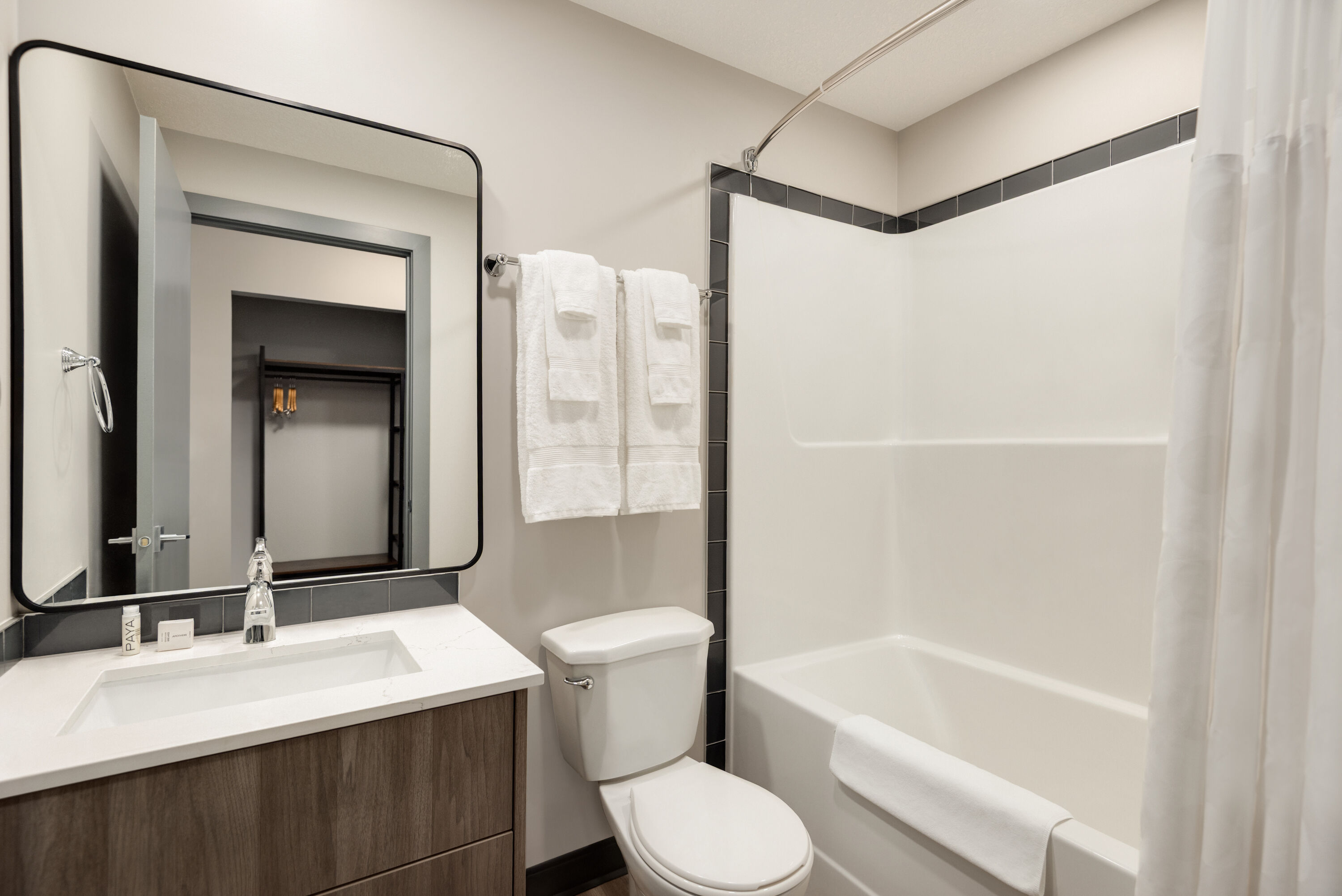 Guest room bath at the Ramada by Wyndham West Edmonton Hotel & Suites in Edmonton, Alberta