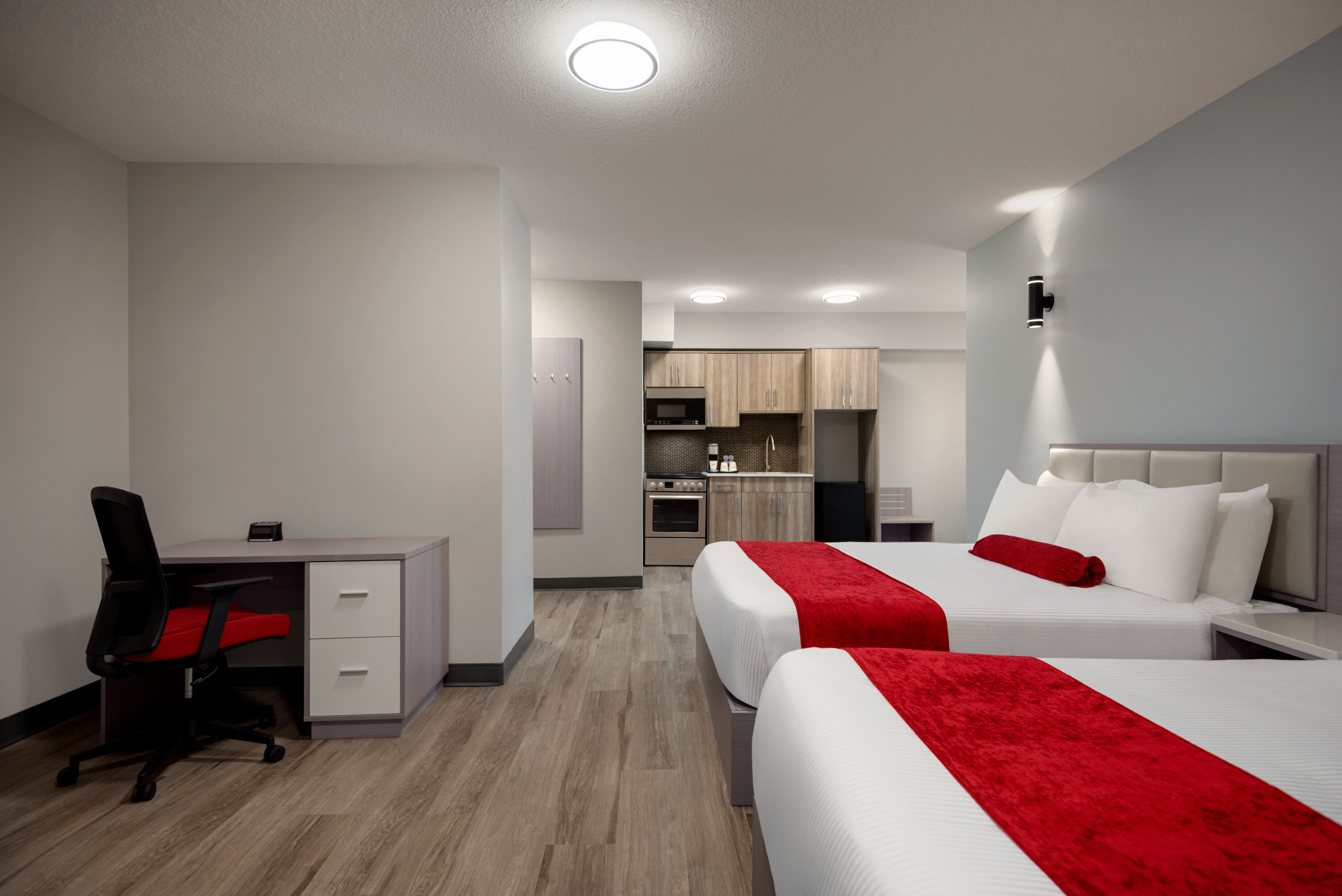 Ramada by Wyndham West Edmonton Hotel & Suites suite in Edmonton, Alberta