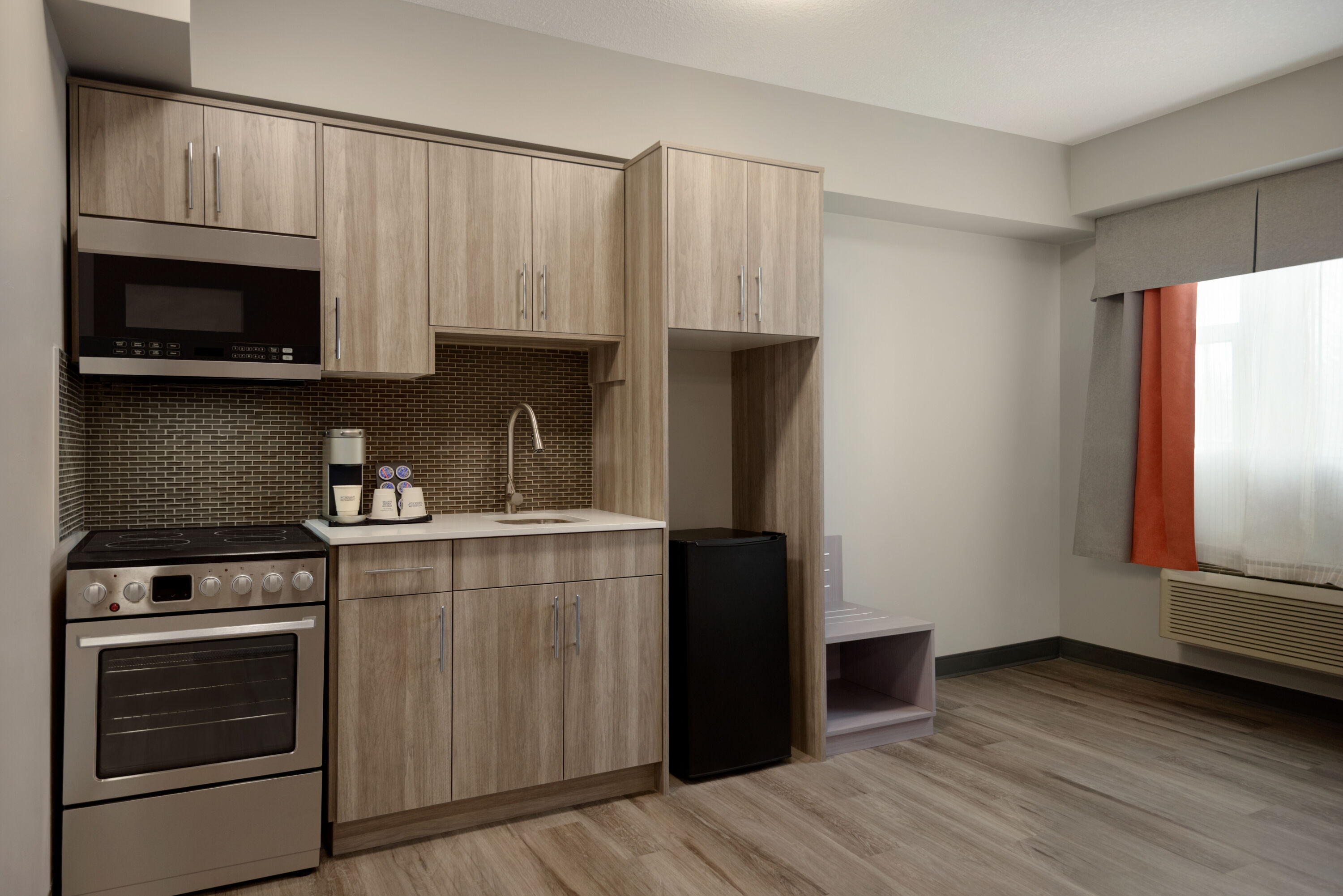 Ramada by Wyndham West Edmonton Hotel & Suites suite in Edmonton, Alberta