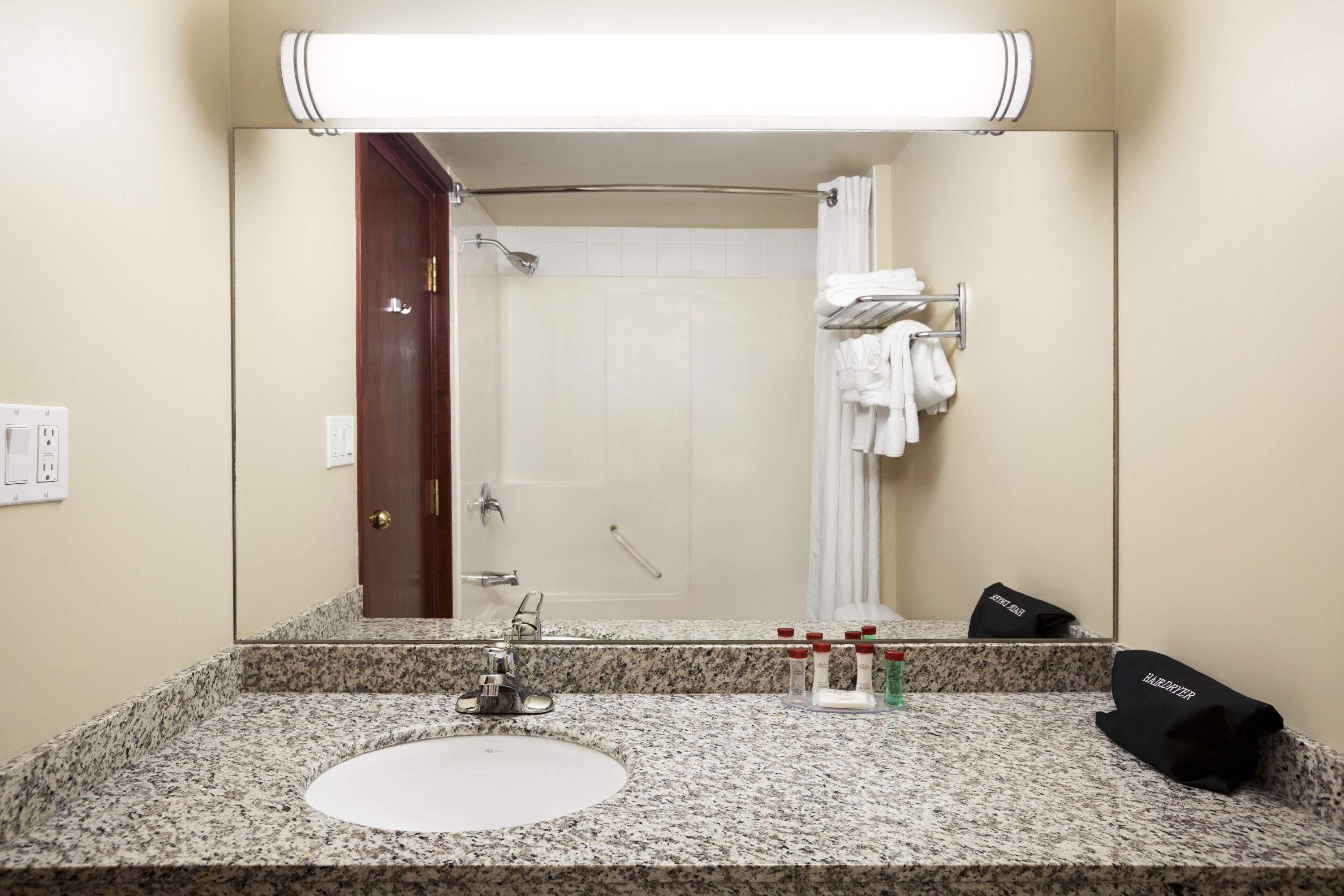 Guest room at the Ramada by Wyndham Edson in Edson, Alberta