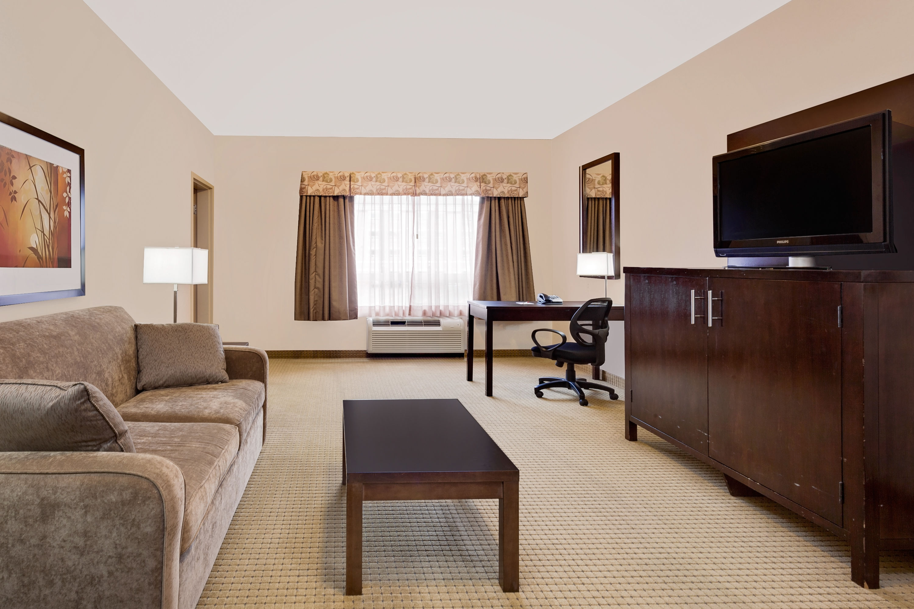 Ramada by Wyndham Lac La Biche | Lac La Biche, AB Hotels