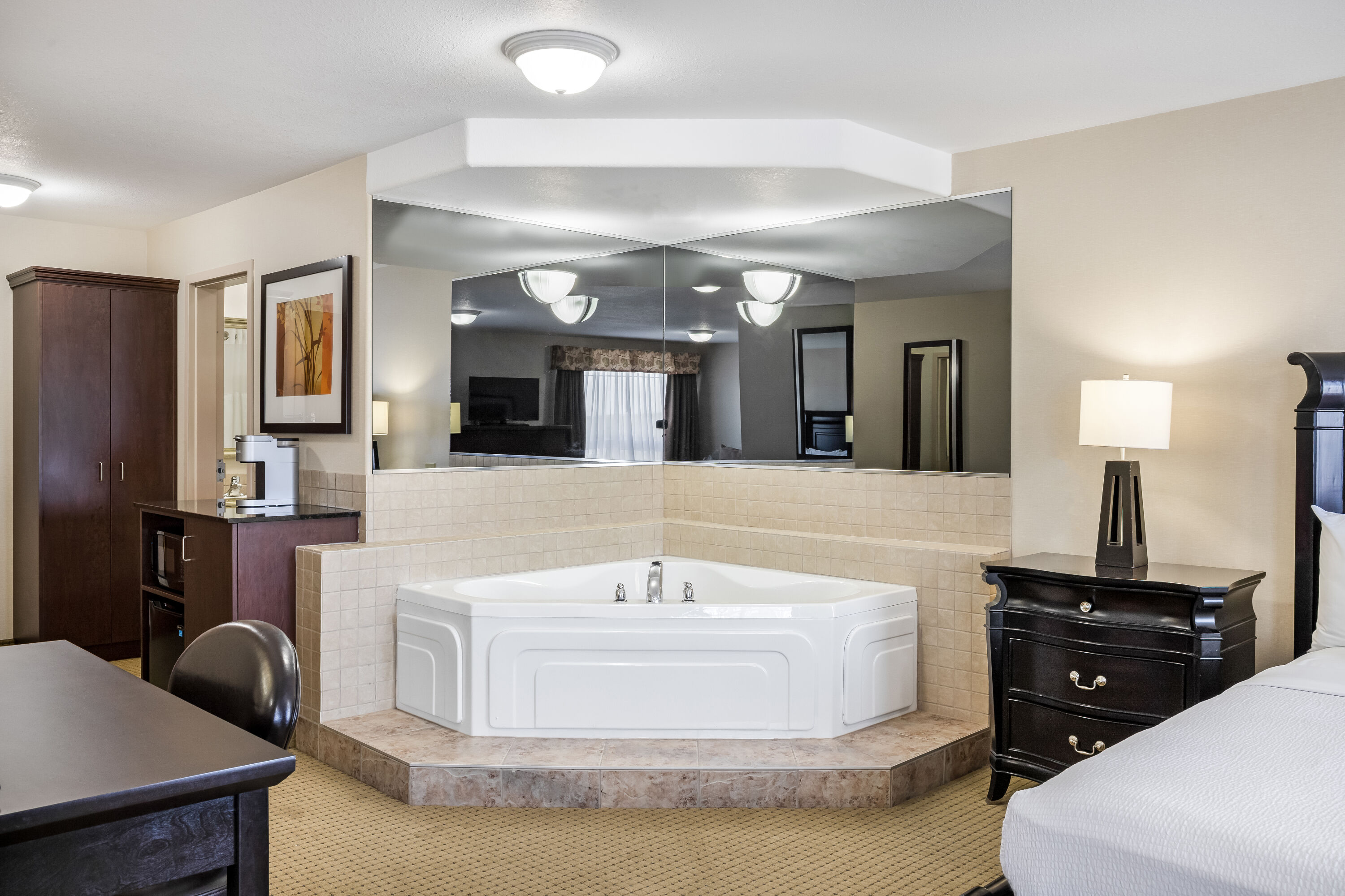 Ramada by Wyndham Lac La Biche suite in Lac La Biche, Alberta