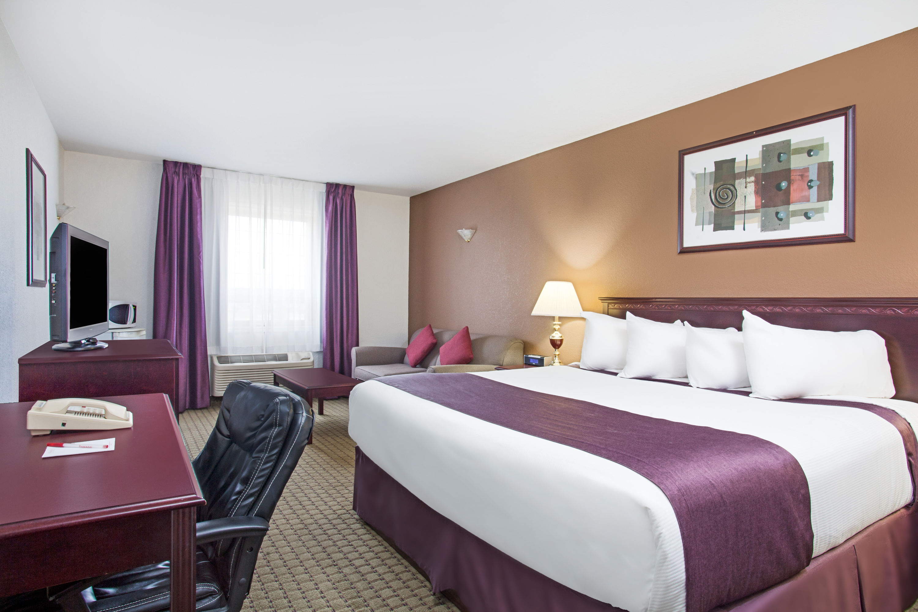 Ramada by Wyndham Red Deer Hotel & Suites suite in Red Deer, Alberta