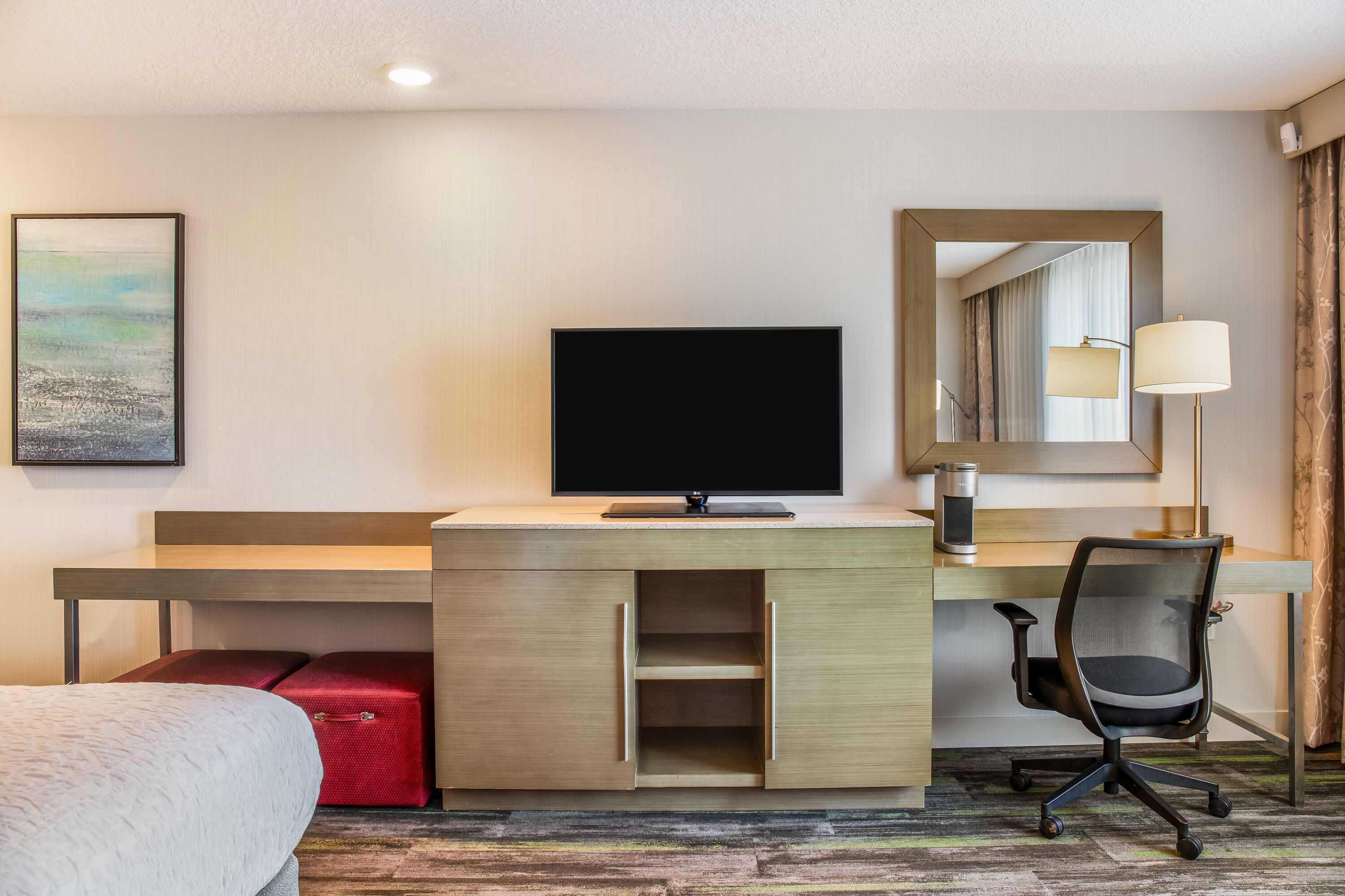 King bed guest room at the Ramada by Wyndham St. Paul AB in St Paul, Alberta