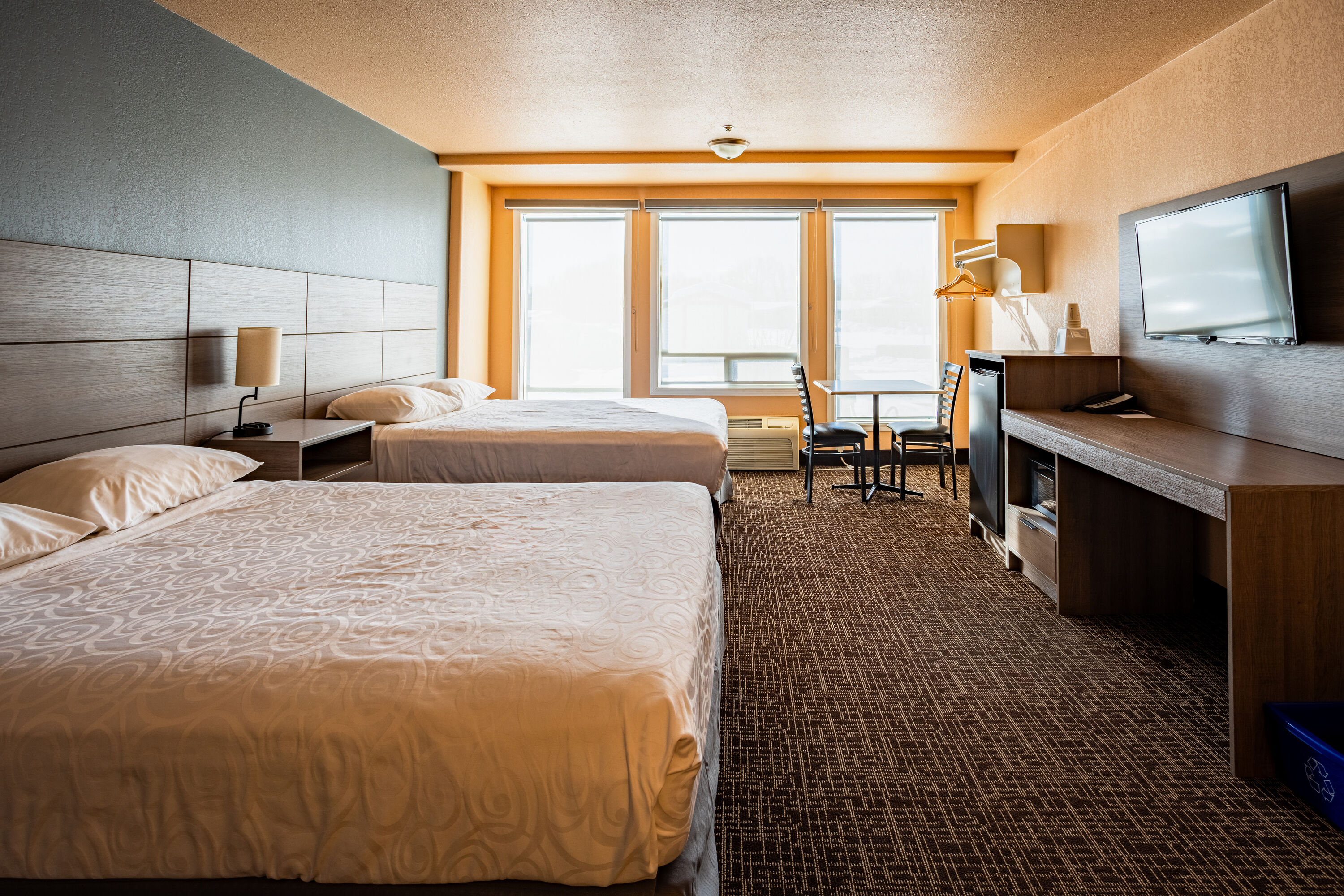 Guest room at the Ramada by Wyndham Cranbrook in Cranbrook, British Columbia