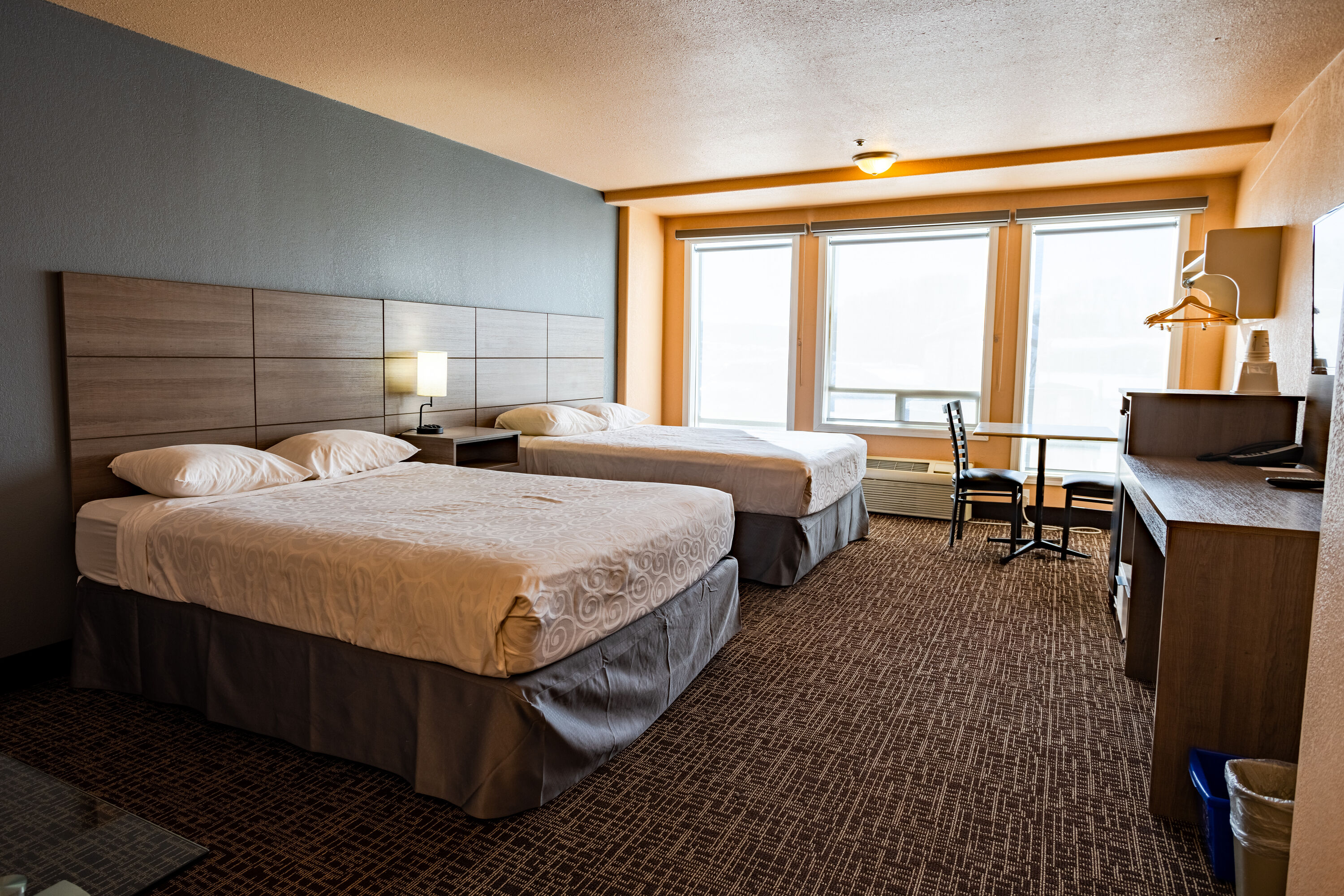 Guest room at the Ramada by Wyndham Cranbrook in Cranbrook, British Columbia