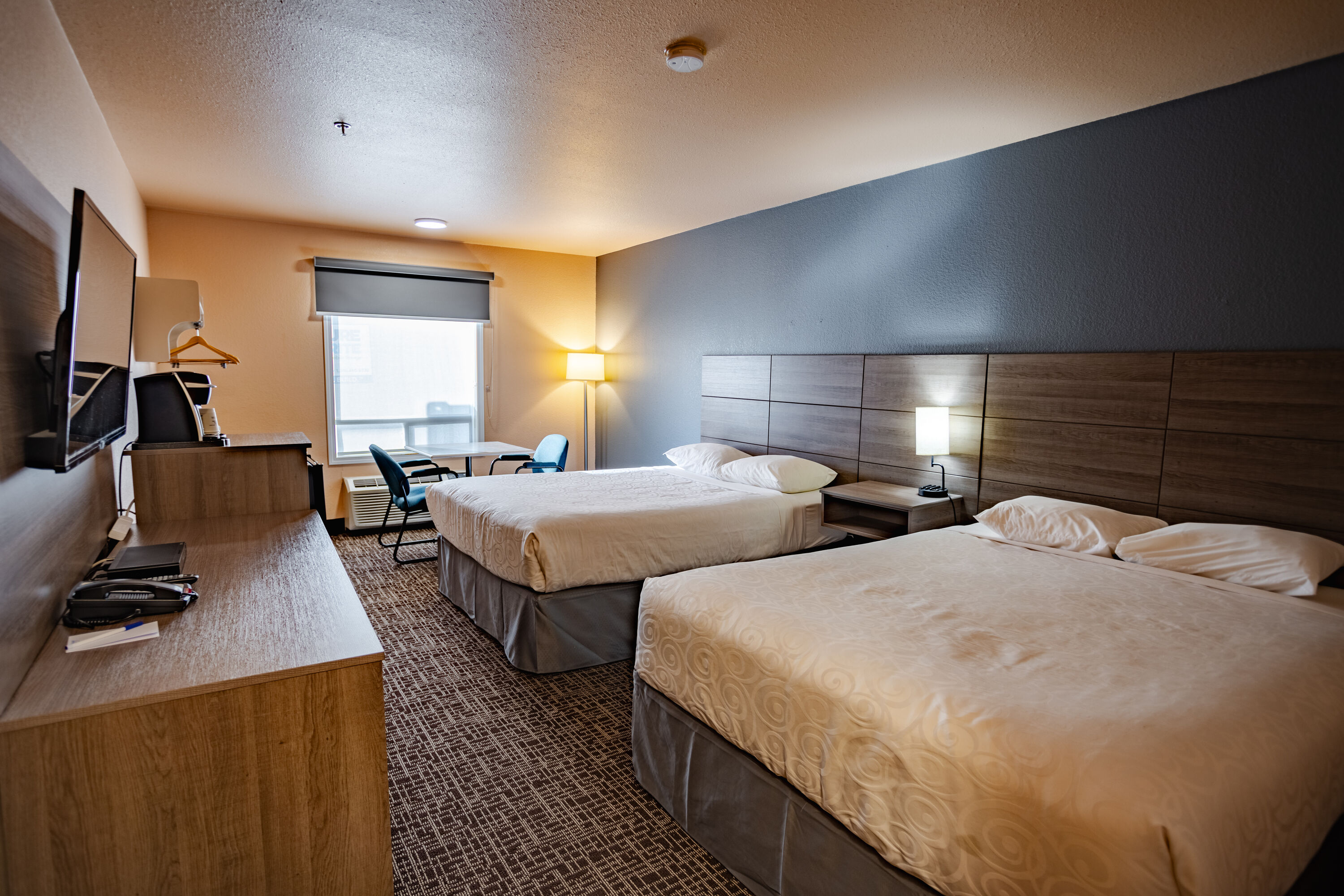 Guest room at the Ramada by Wyndham Cranbrook in Cranbrook, British Columbia
