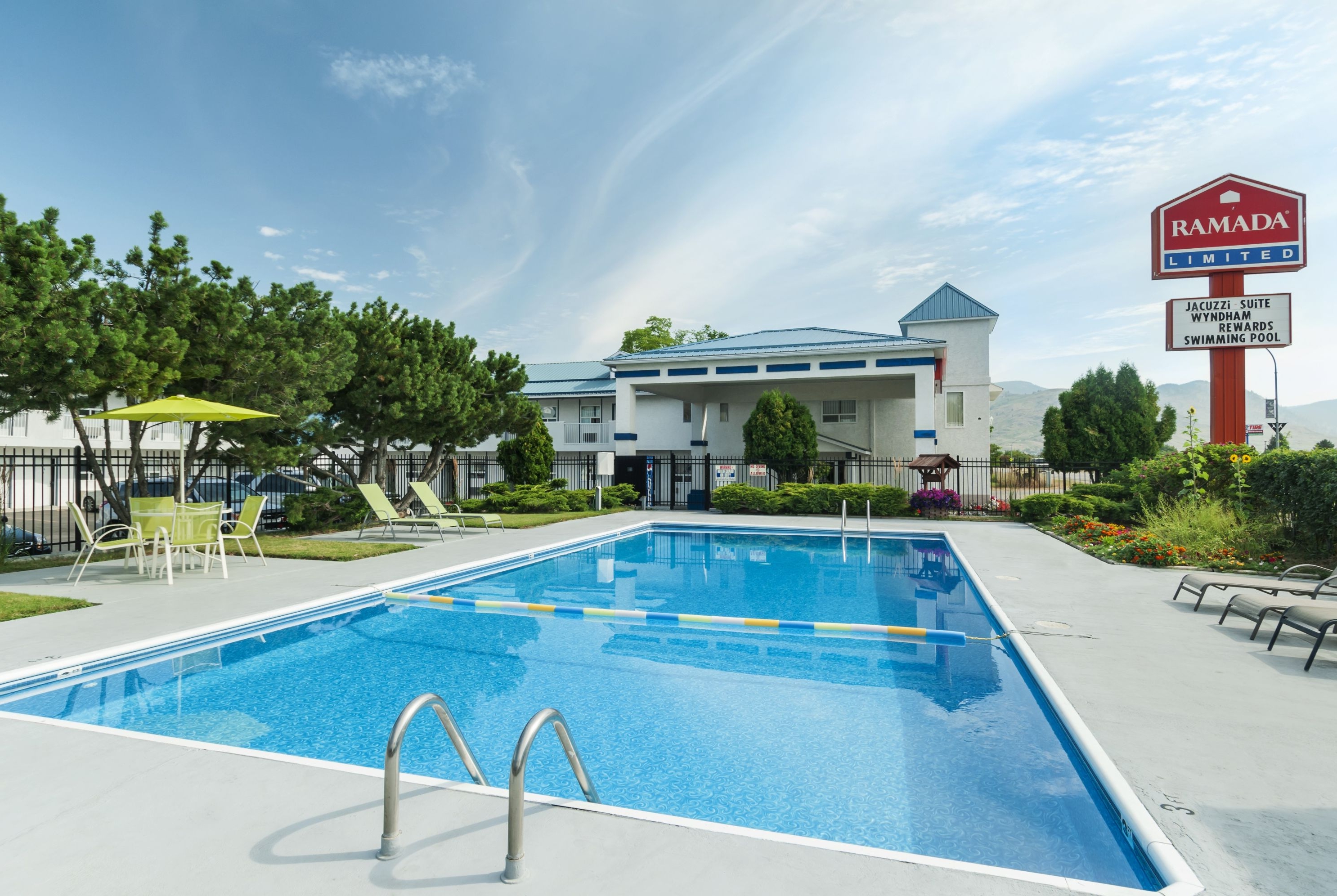 Ramada Limited Grand Forks Grand Forks, BC Hotels