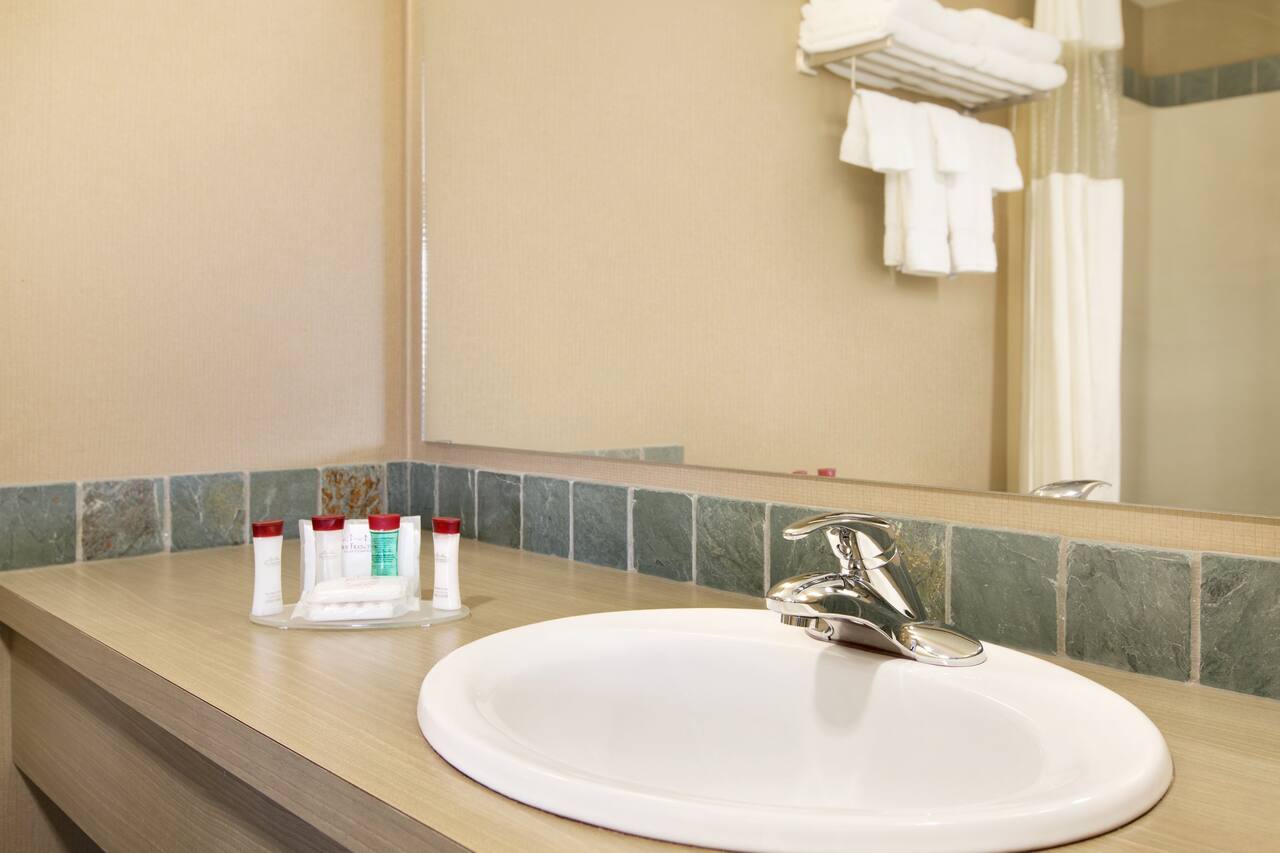 Bathroom Sinks Nanaimo photos and videos of ramada nanaimo | hotels in nanaimo, bc Bathroom Sinks Nanaimo photos and videos of ramada nanaimo | hotels in nanaimo, bc