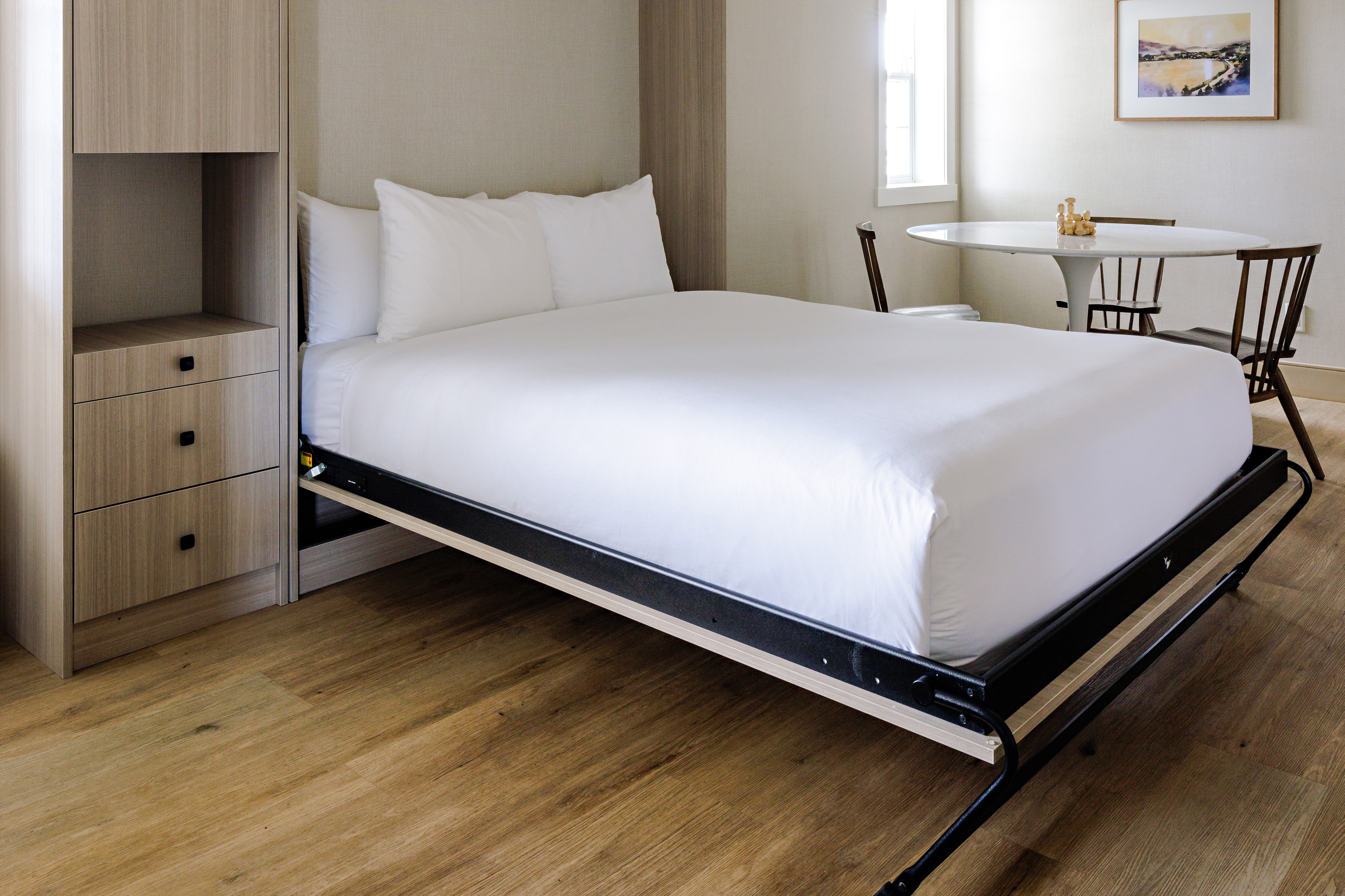 Guest room at the Balcomo, a Ramada by Wyndham in Penticton, British Columbia