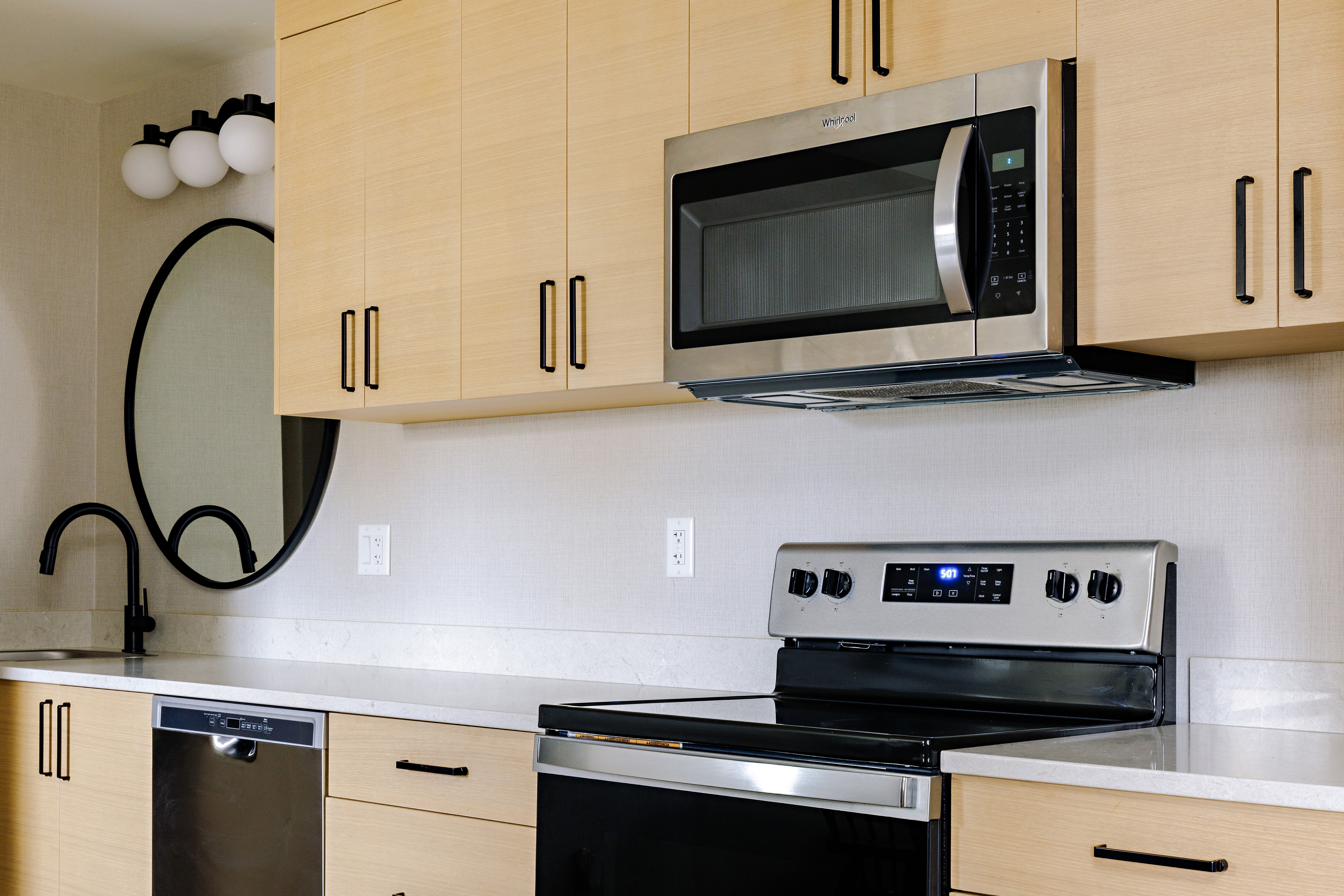 Guest room at the Balcomo, a Ramada by Wyndham in Penticton, British Columbia