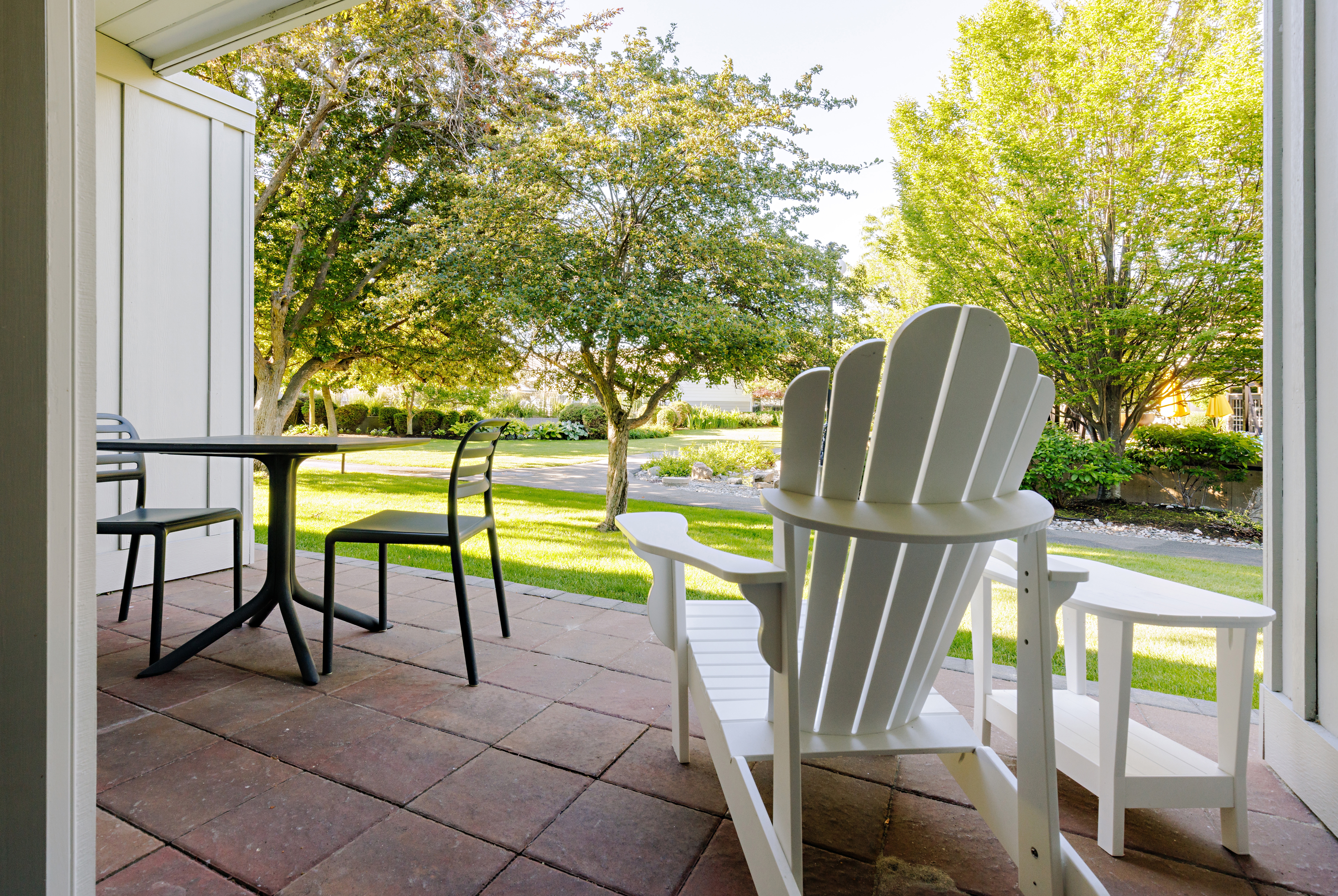 Guest room patio at the Balcomo, a Ramada by Wyndham in Penticton, British Columbia