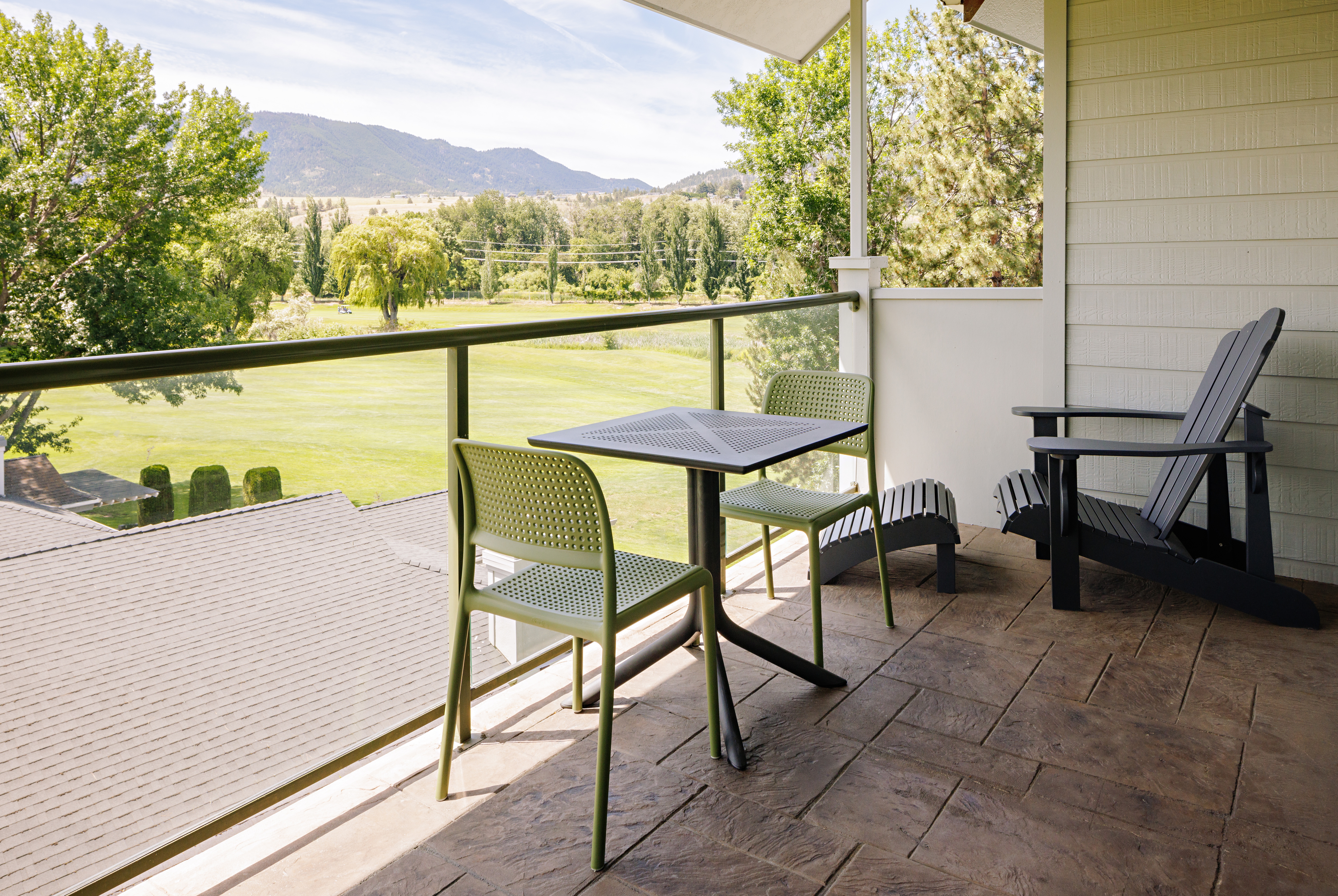 Guest room patio at the Balcomo, a Ramada by Wyndham in Penticton, British Columbia