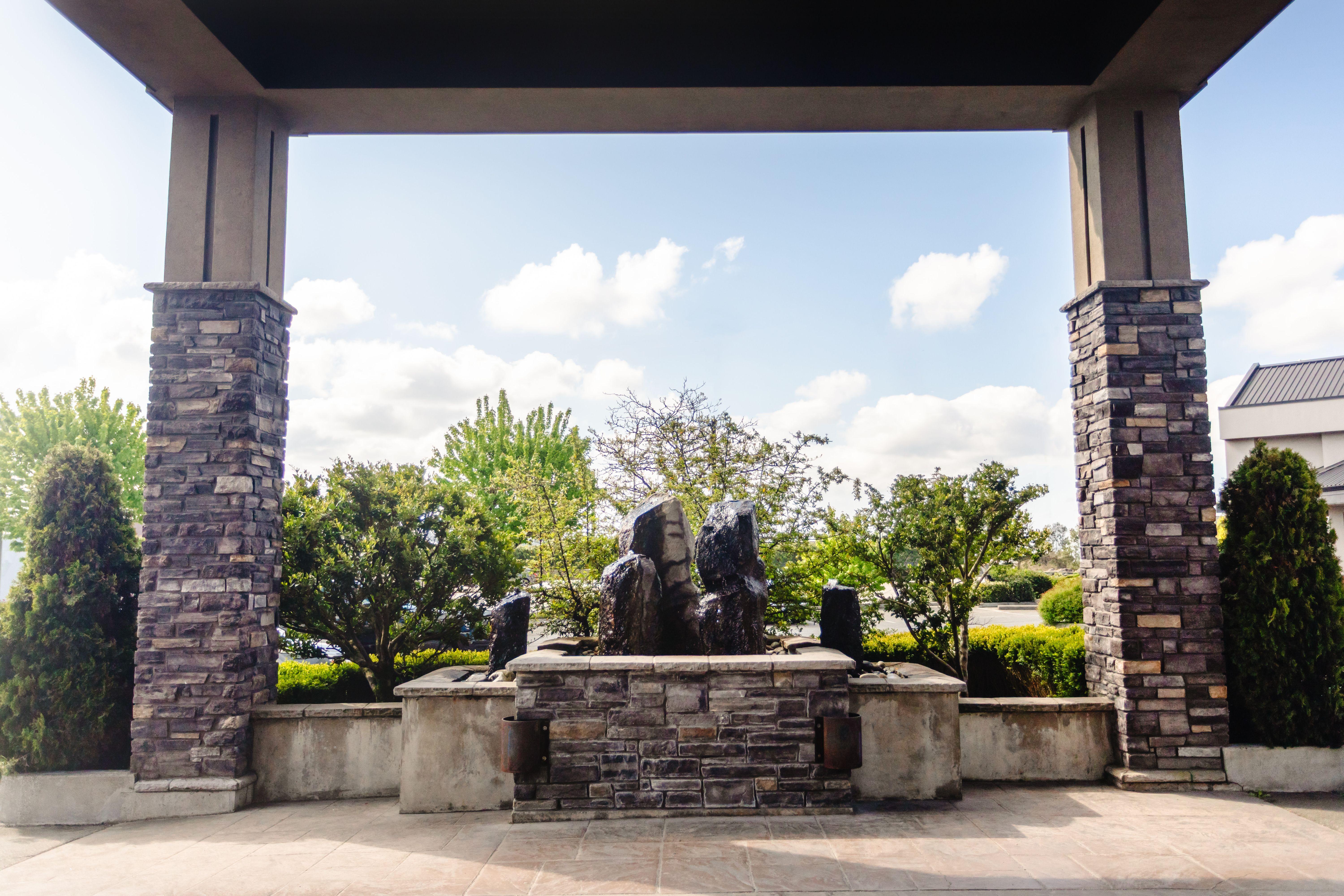 Exterior of Ramada by Wyndham Surrey/Langley hotel in Surrey, British Columbia