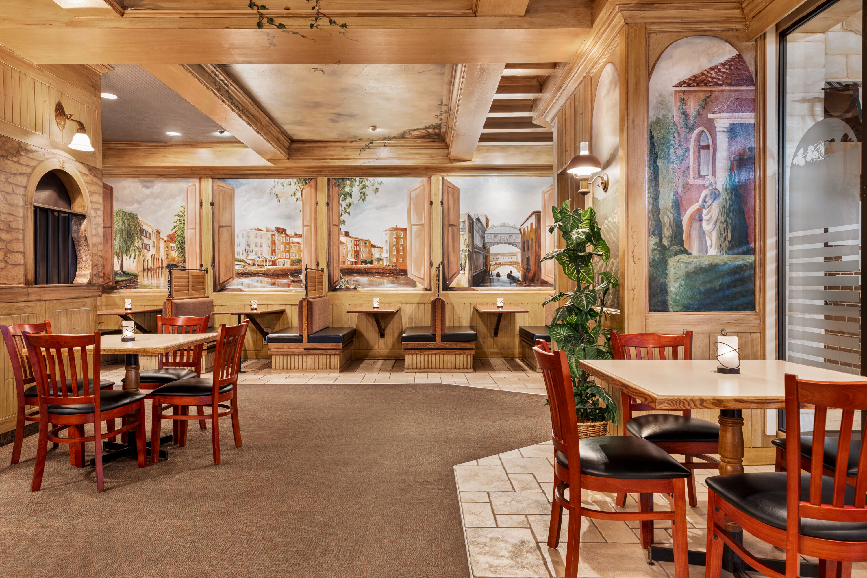 Ramada by Wyndham Fredericton restaurant in Fredericton, New Brunswick