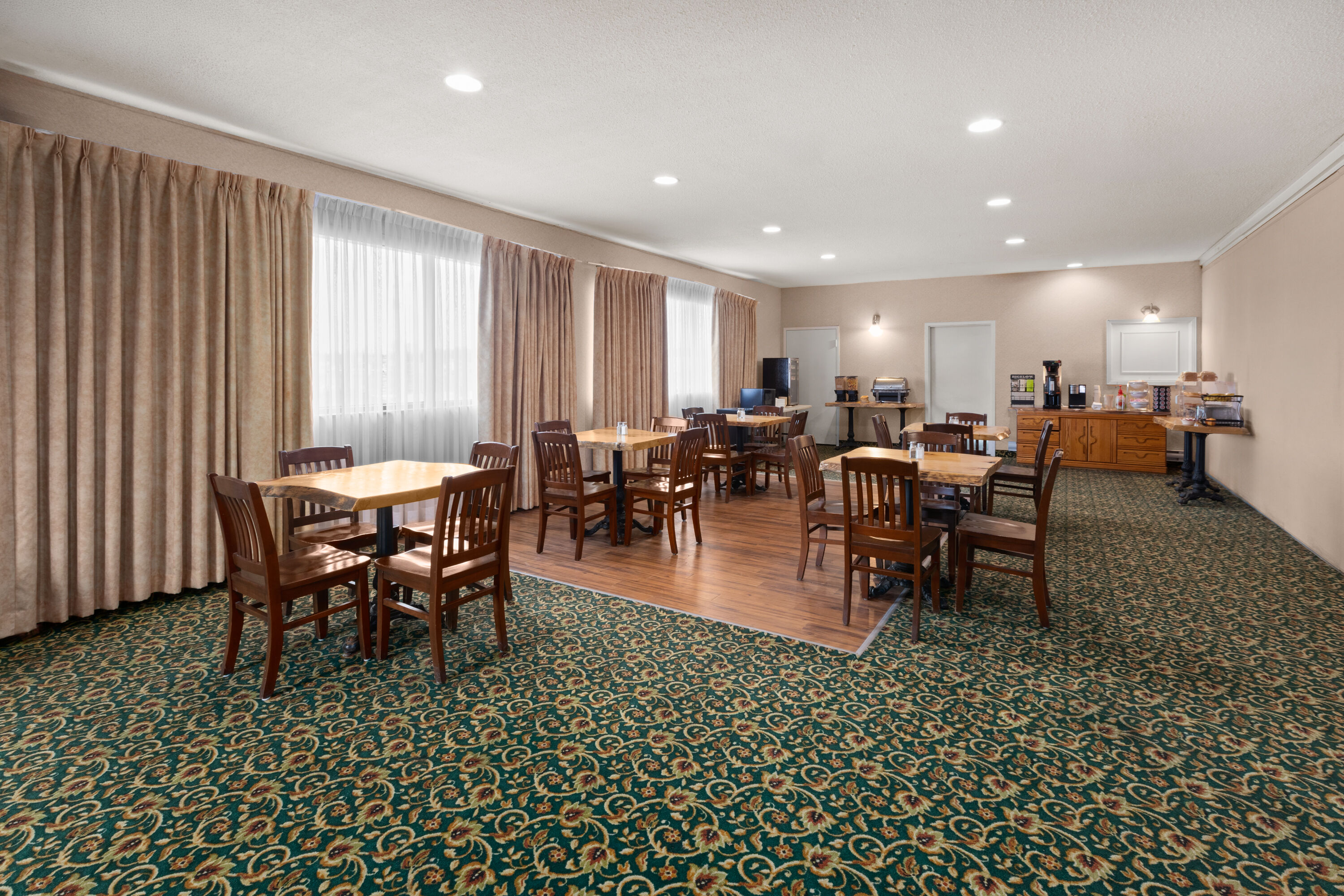 Free breakfast at Ramada by Wyndham Arnprior in Arnprior, Ontario
