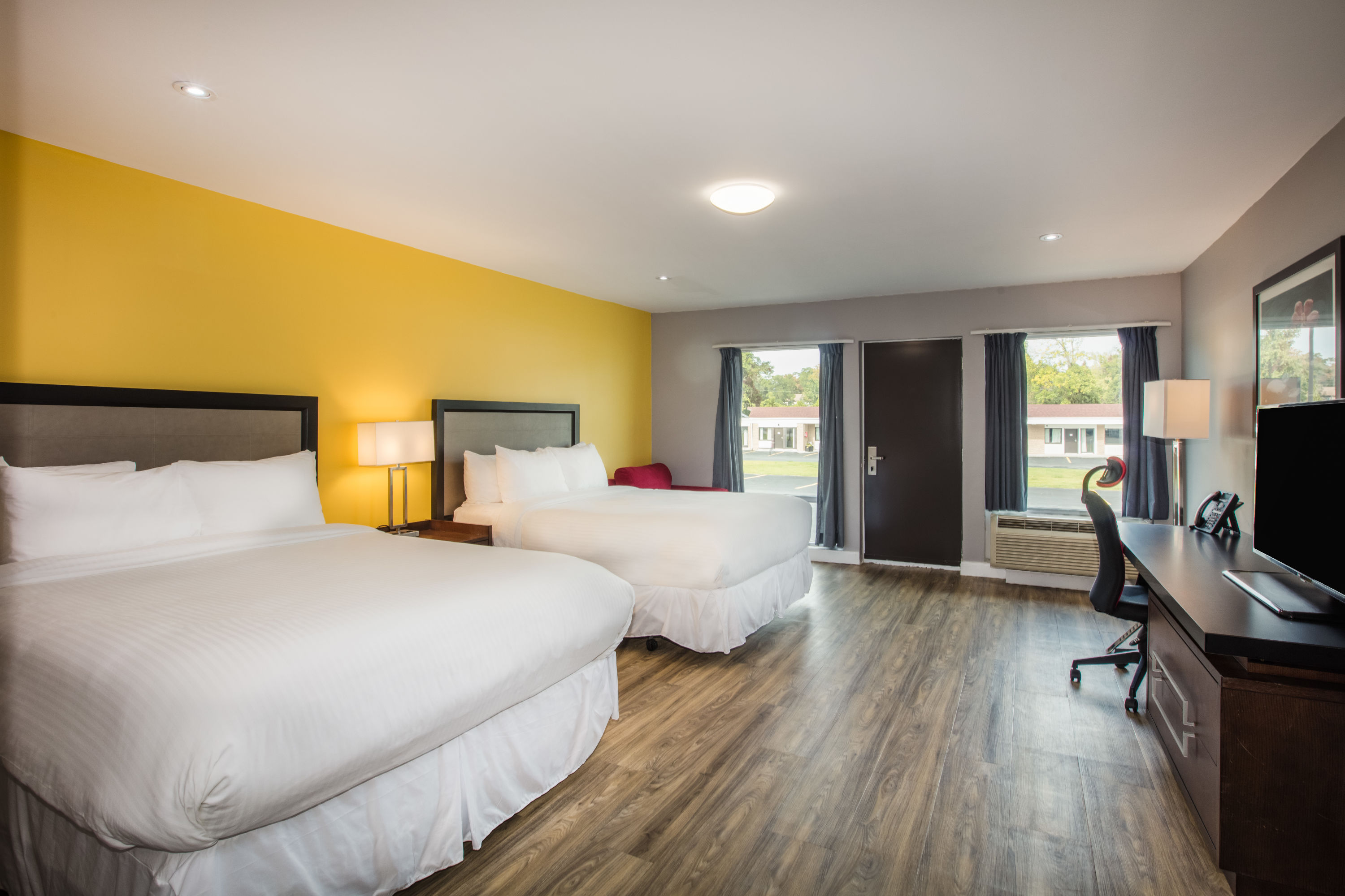 Ramada by Wyndham Jacksons Point Jacksons Point, ON Hotels