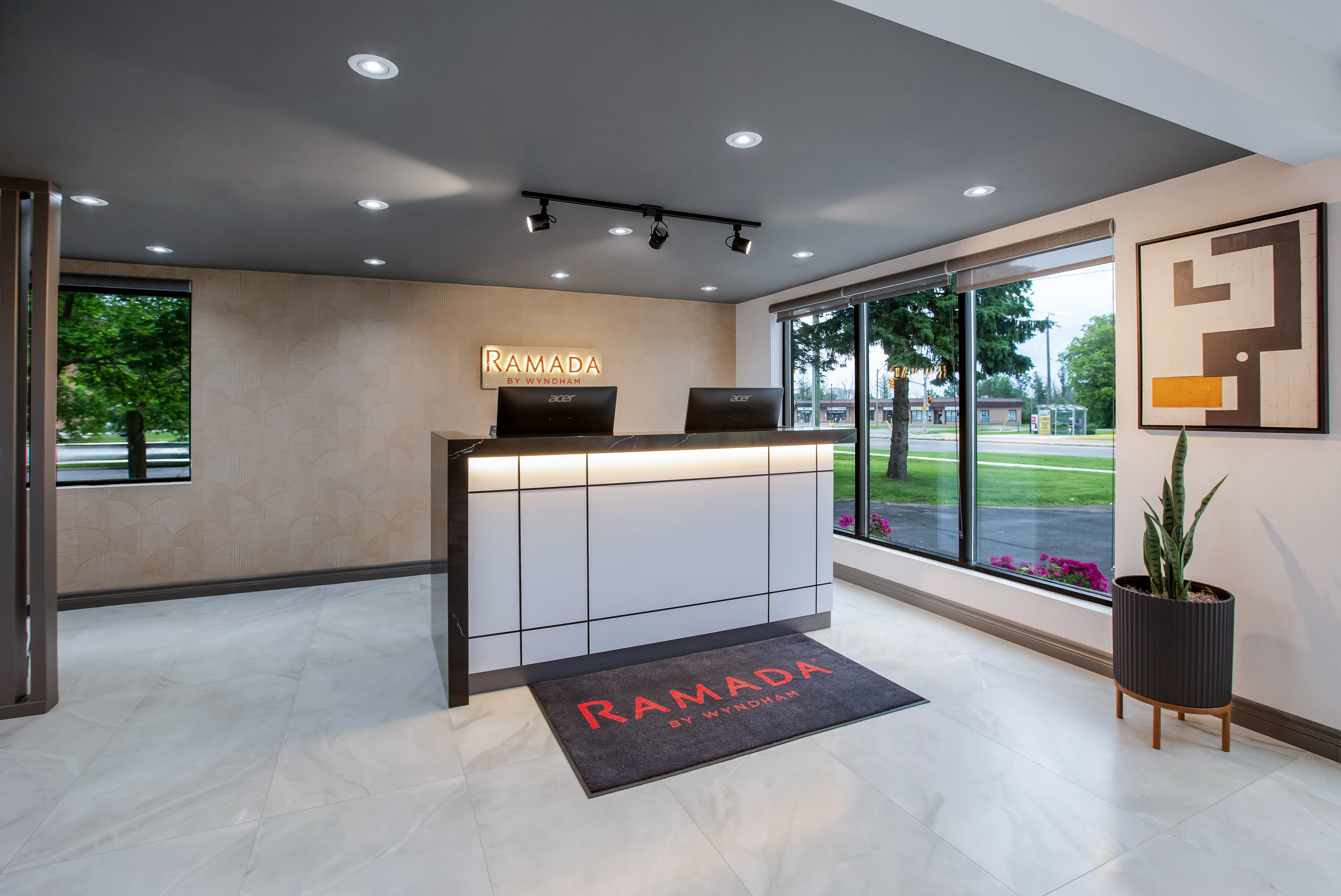 Ramada by Wyndham Kingston reception in Kingston, Ontario