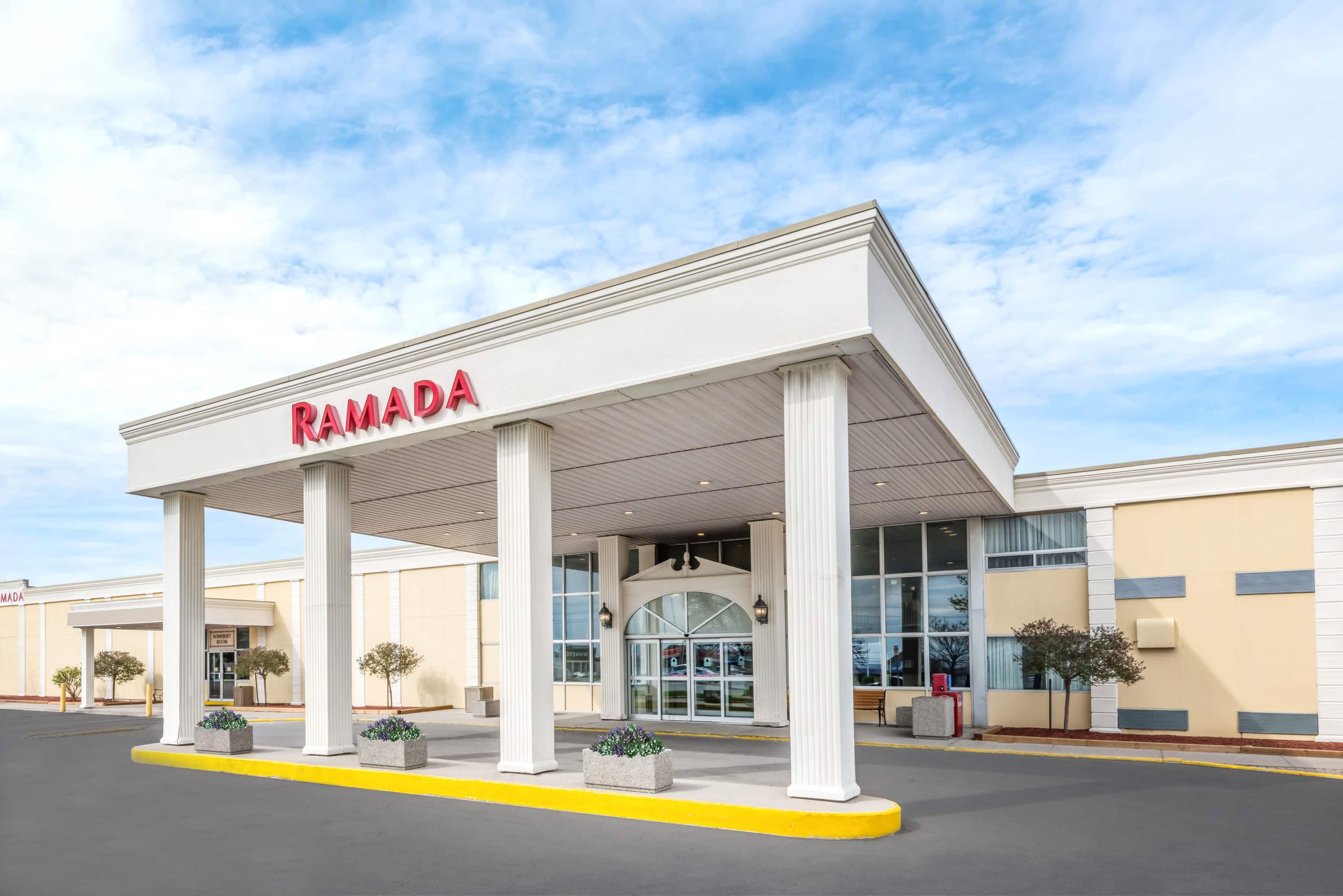 Ramada by Wyndham London London, ON Hotels