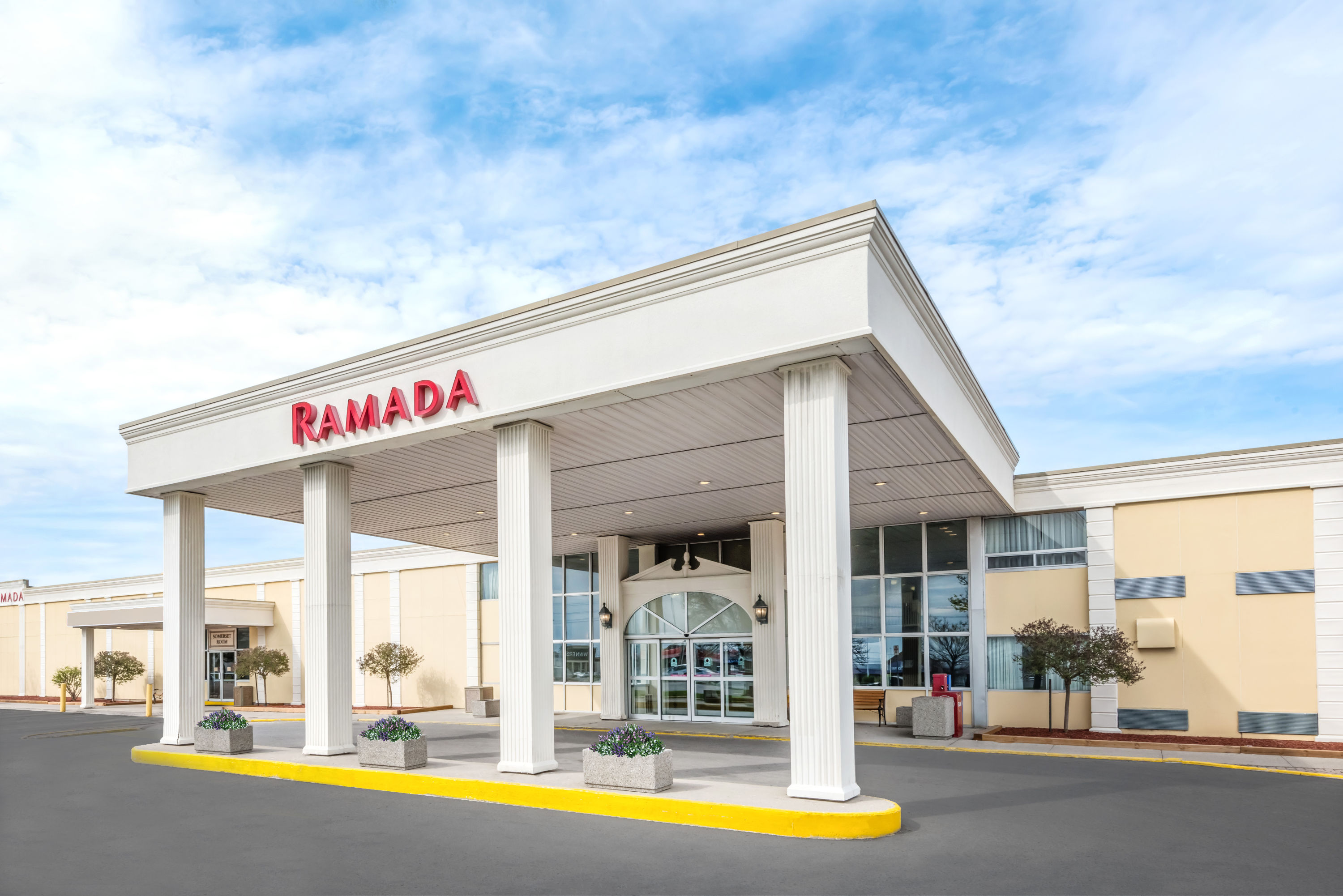 Ramada By Wyndham London London On Hotels