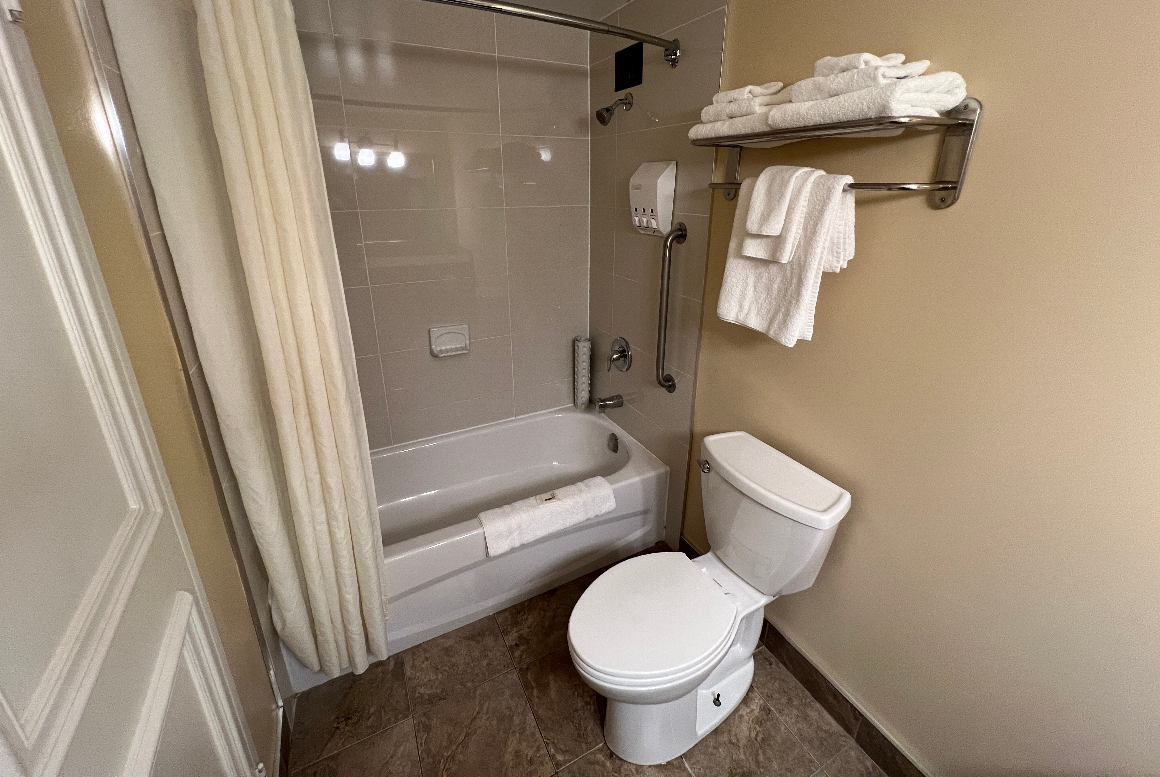 Guest room at the Ramada by Wyndham London in London, Ontario