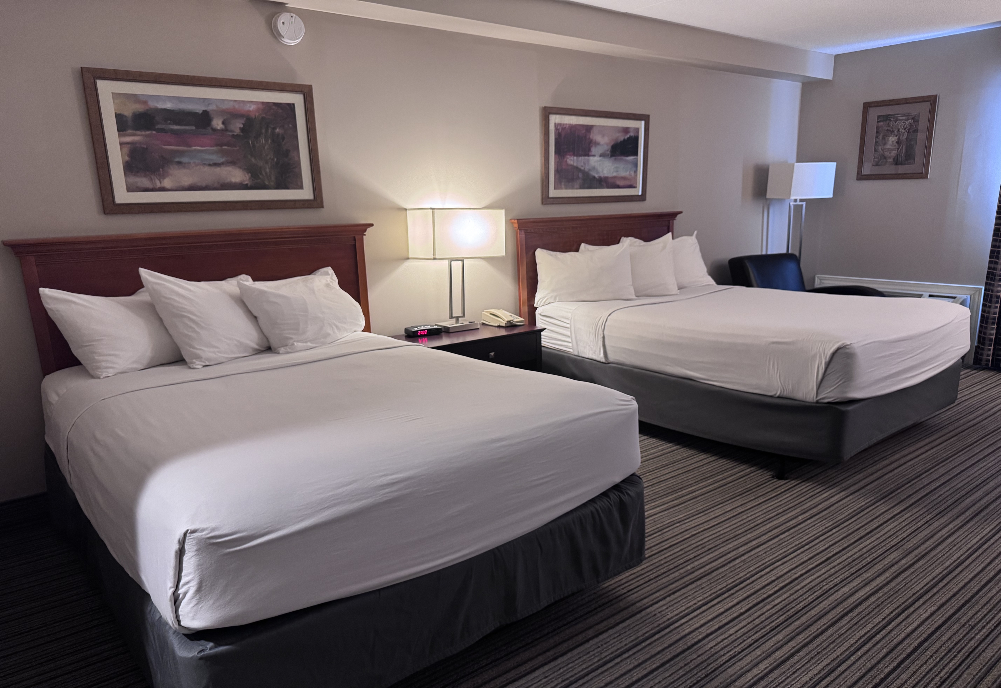 Guest room at the Ramada by Wyndham London in London, Ontario