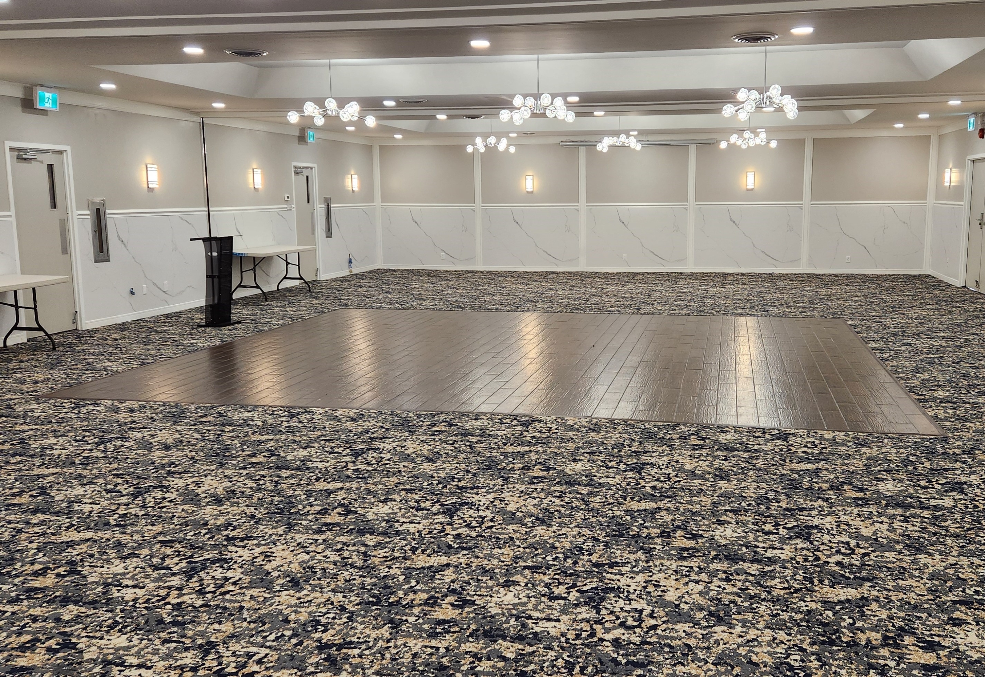 Meeting room at Ramada by Wyndham London in London, Ontario