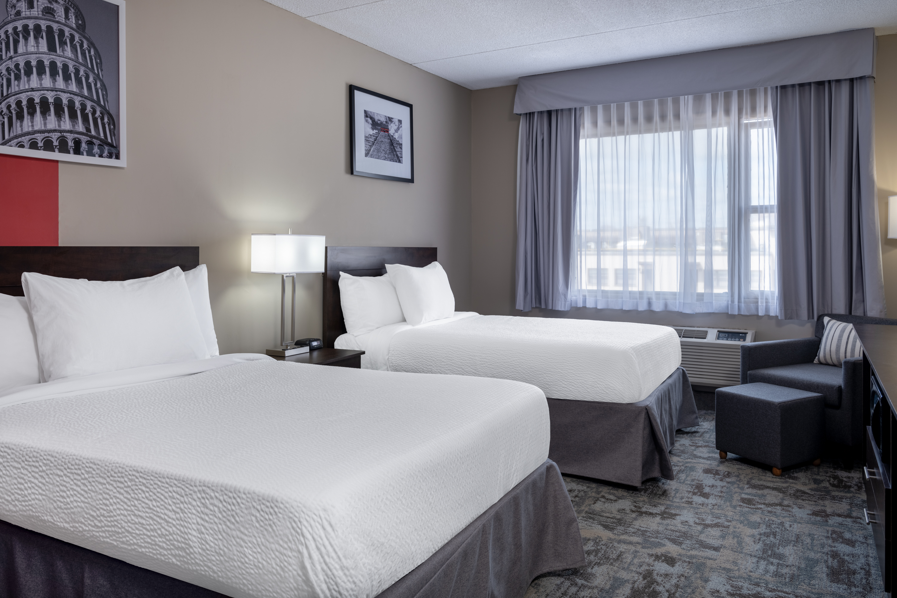 Guest room at the Ramada by Wyndham Thunder Bay Airlane Hotel in Thunder Bay, Ontario