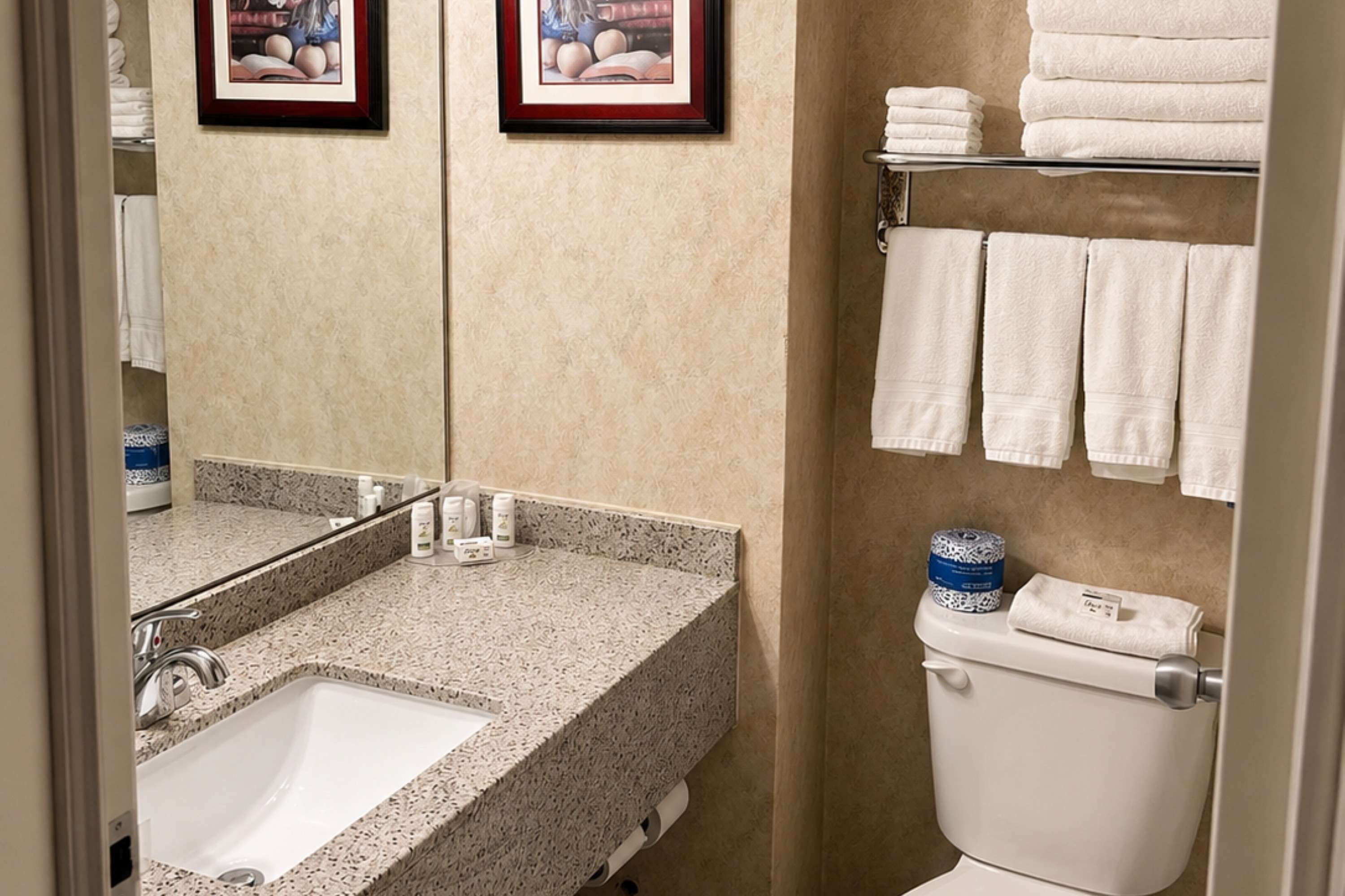 Guest room bath at the Ramada by Wyndham Trenton in Trenton, Ontario