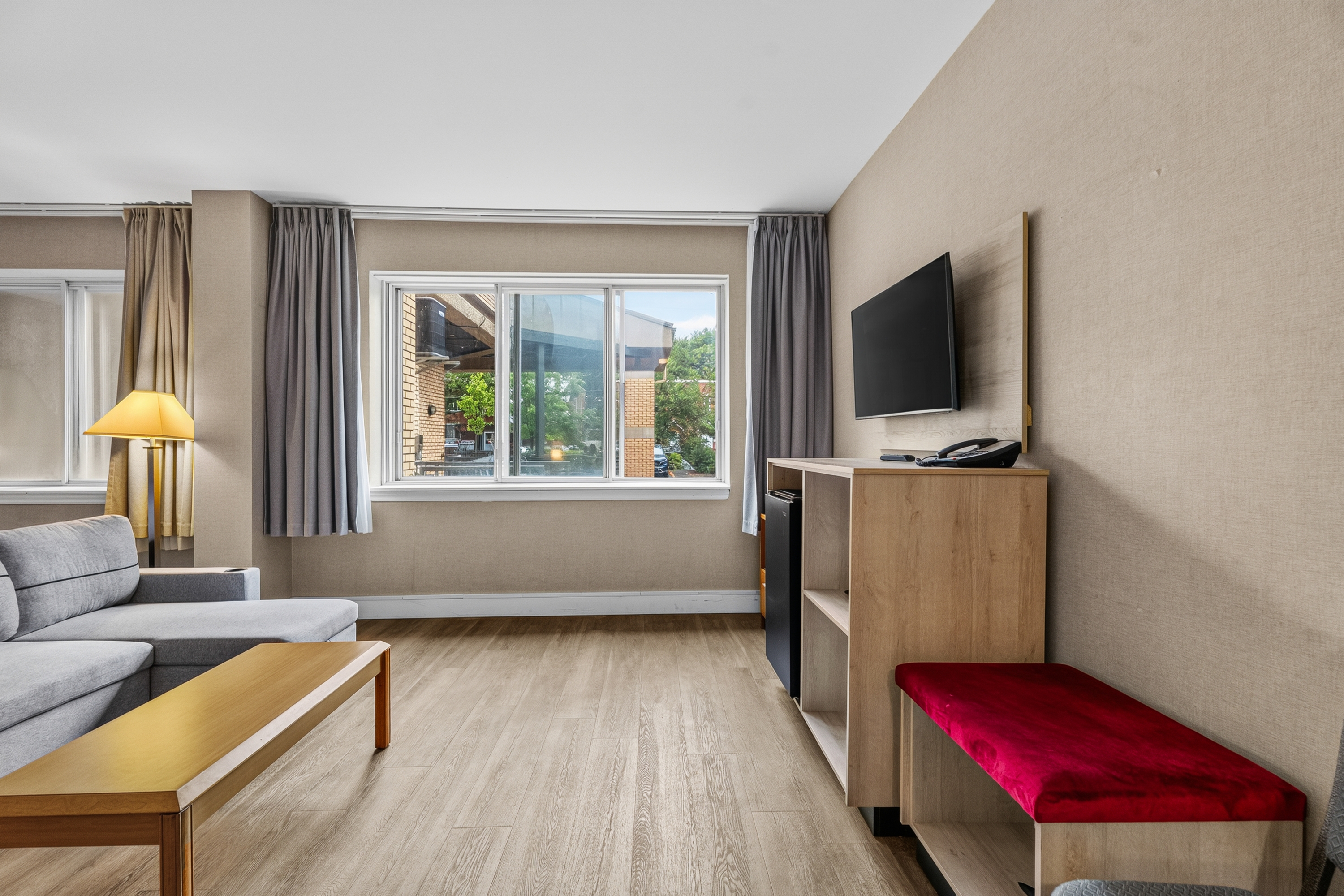 Ramada Plaza by Wyndham Montreal suite in Montreal, Quebec