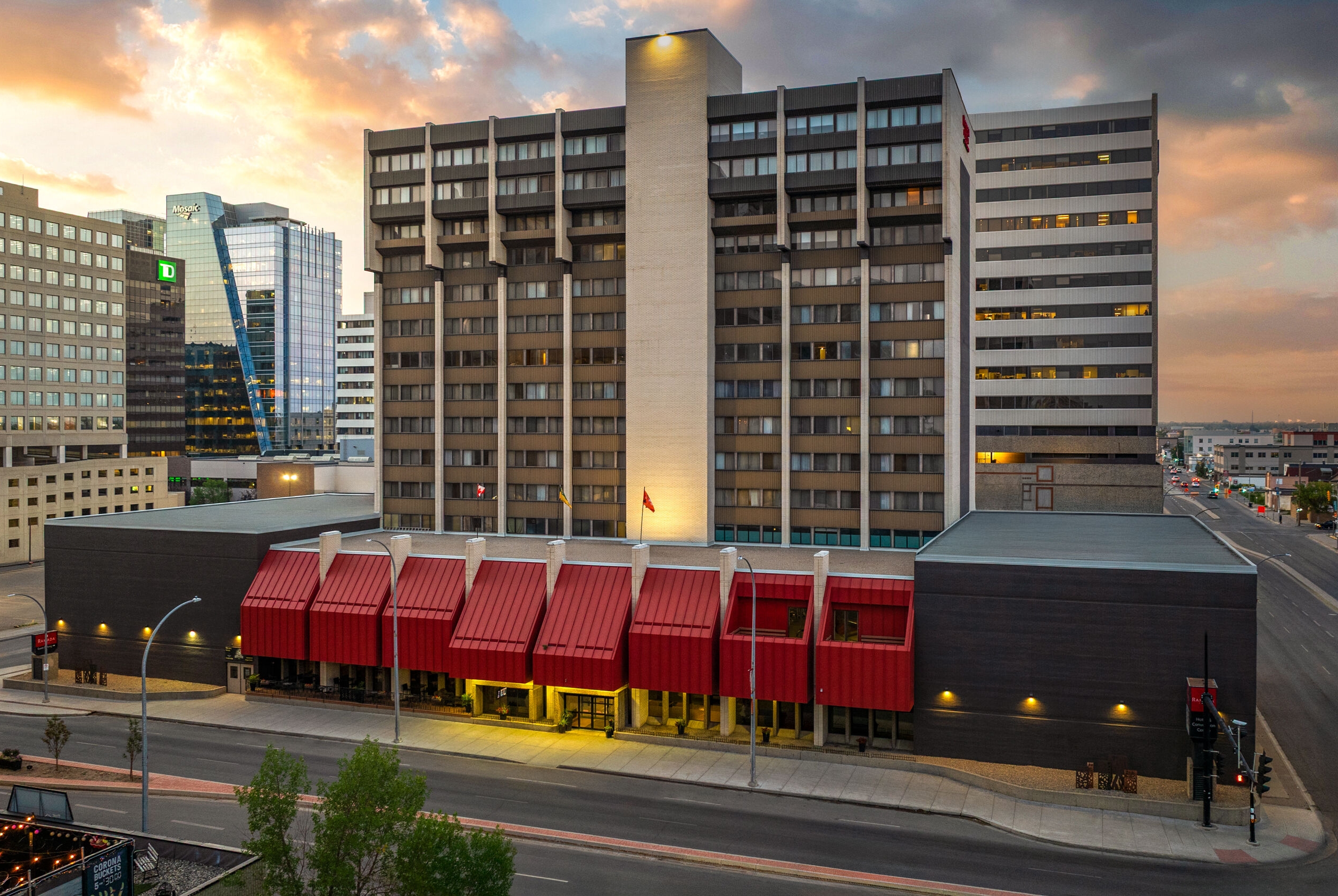 Exterior Dusk Image of Ramada Plaza by Wyndham Regina Downtown hotel in Regina, Saskatchewan