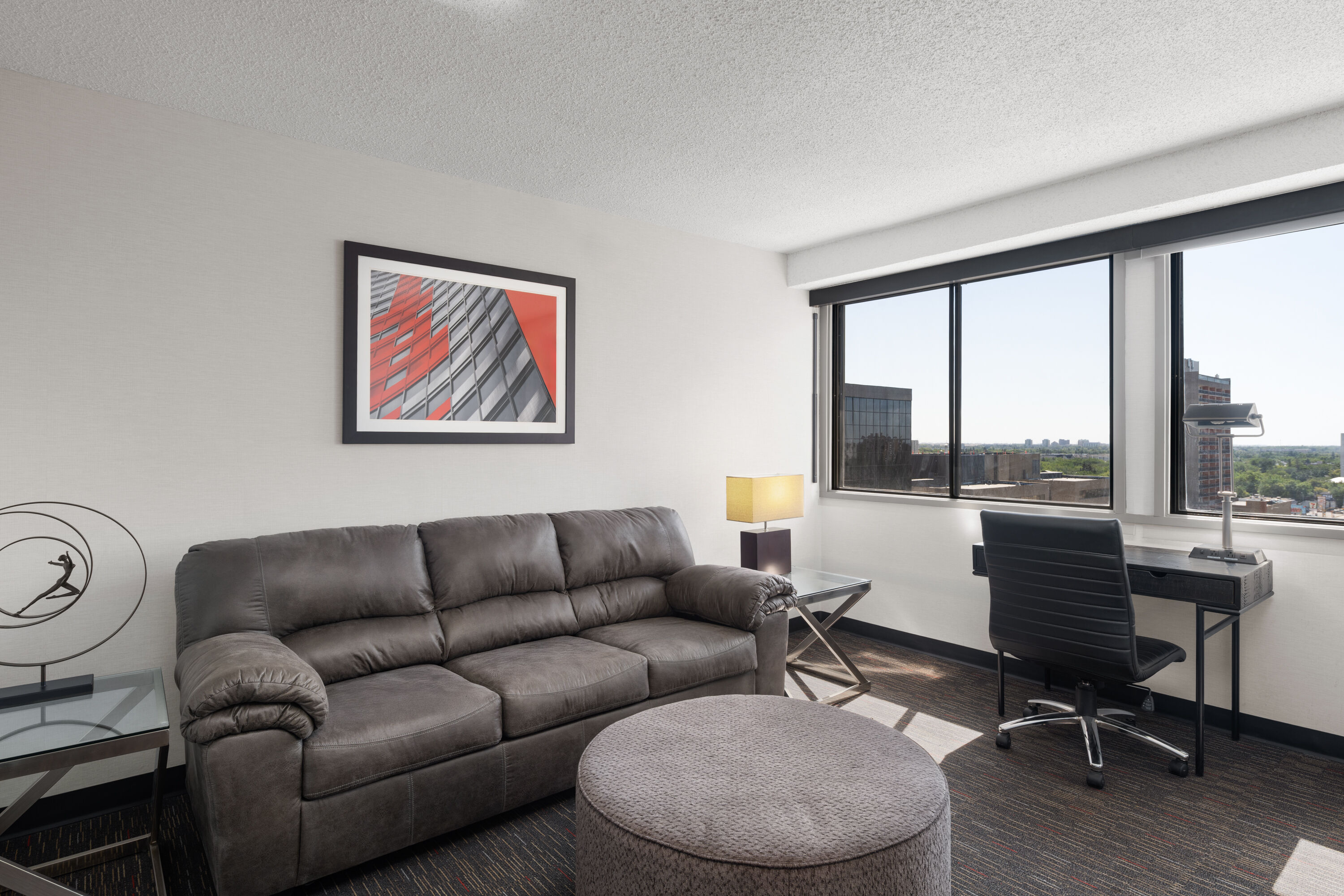 Ramada Plaza by Wyndham Regina Downtown suite in Regina, Saskatchewan