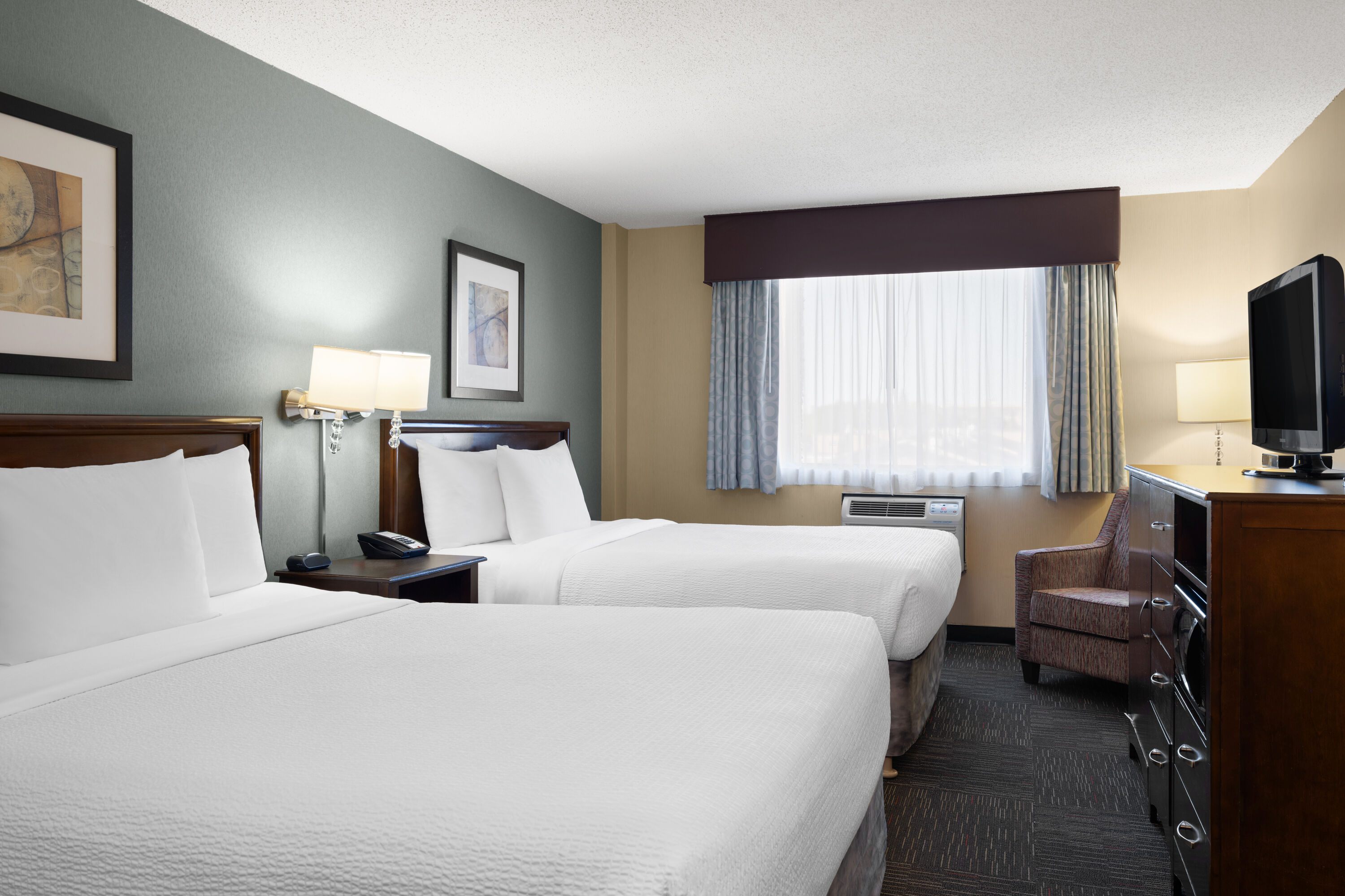 Guest room at the Ramada by Wyndham Saskatoon in Saskatoon, Saskatchewan