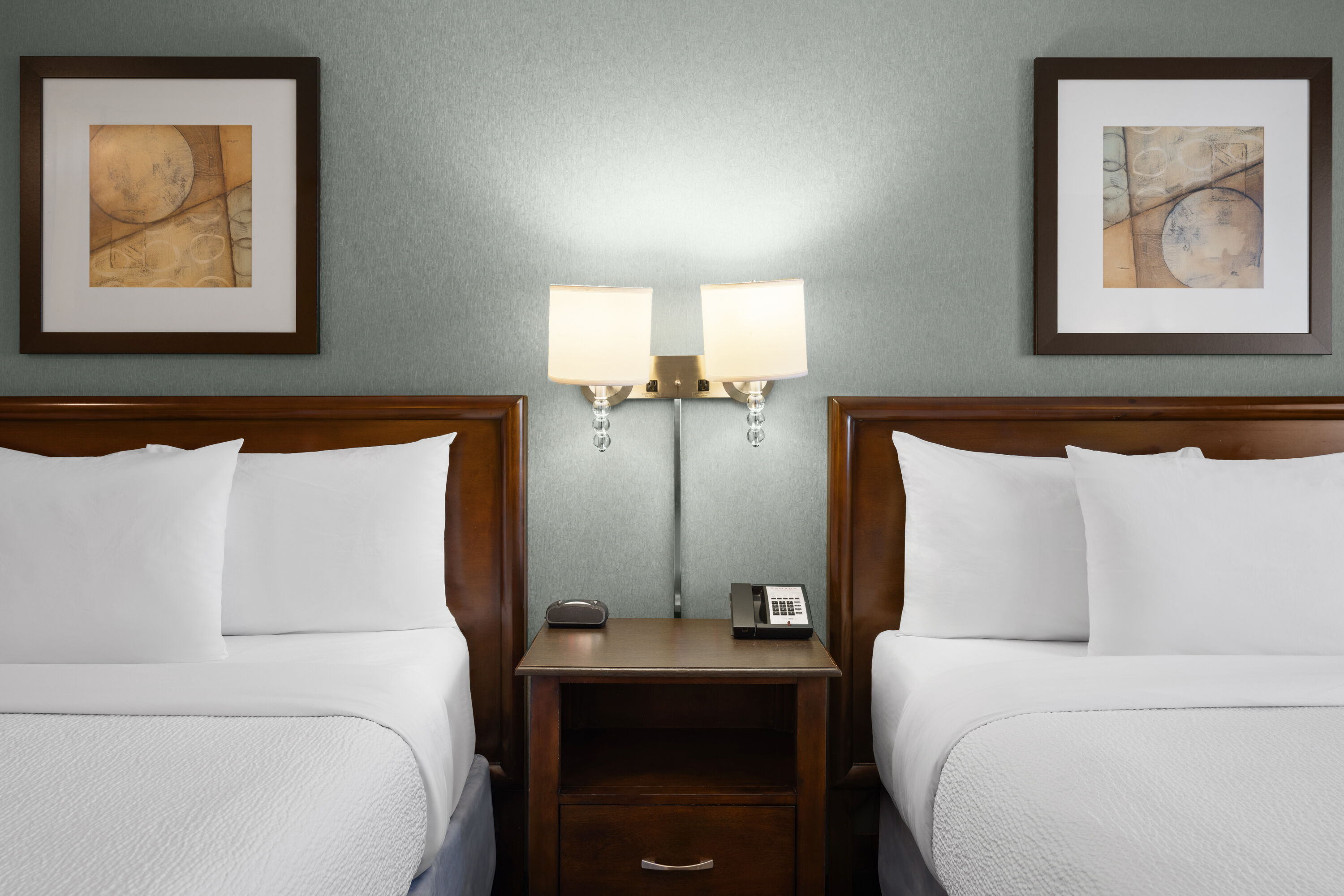 Guest room at the Ramada by Wyndham Saskatoon in Saskatoon, Saskatchewan