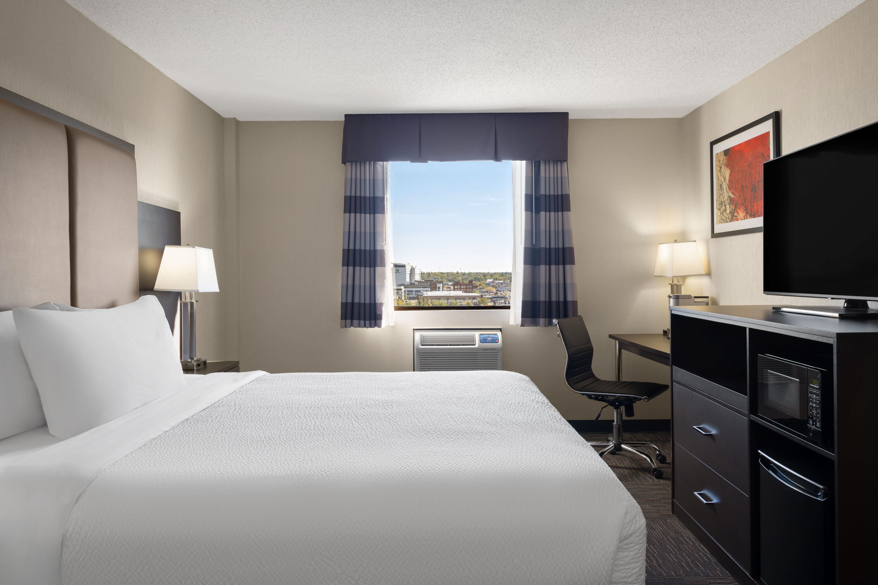 Ramada by Wyndham Saskatoon suite in Saskatoon, Saskatchewan