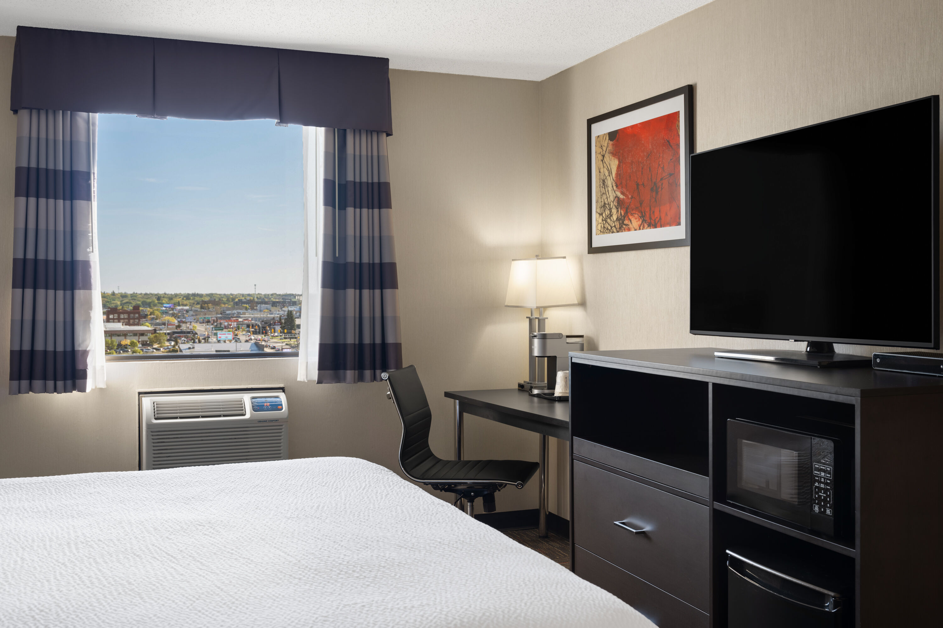 Ramada by Wyndham Saskatoon suite in Saskatoon, Saskatchewan